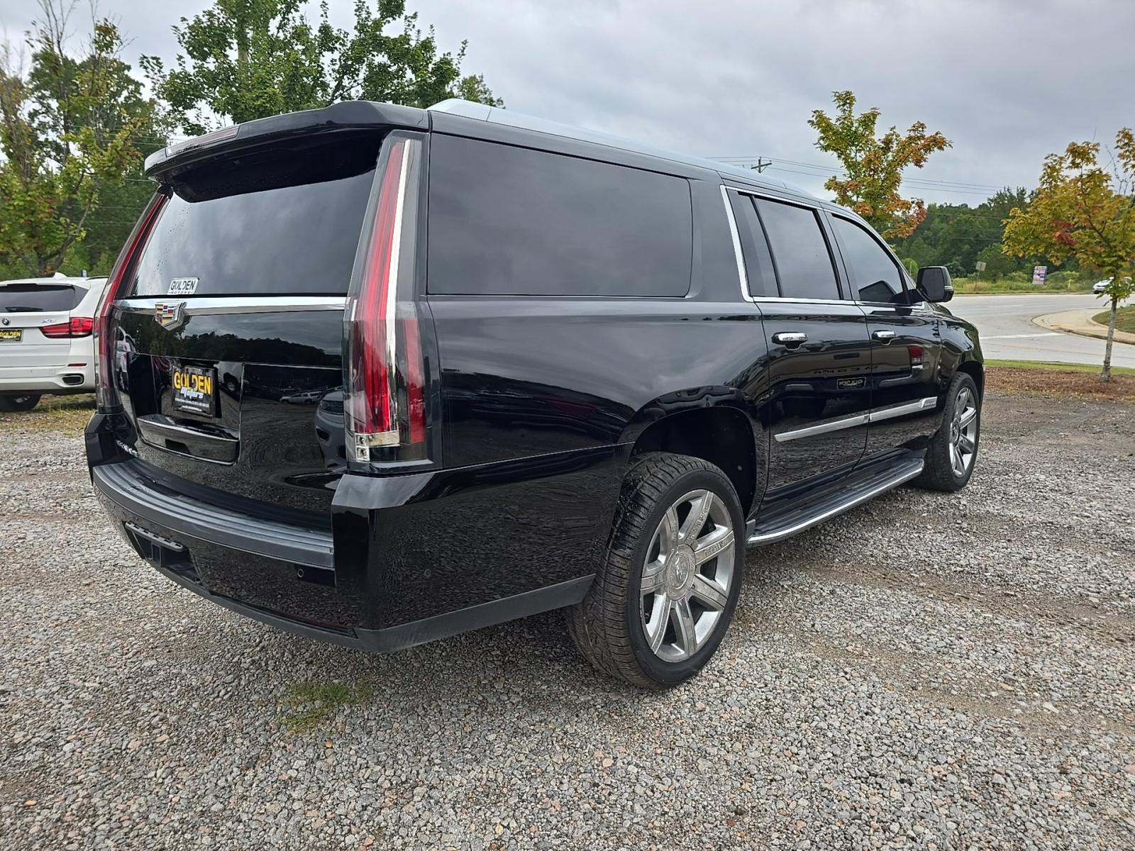 2020 Cadillac Escalade ESV Luxury AWD