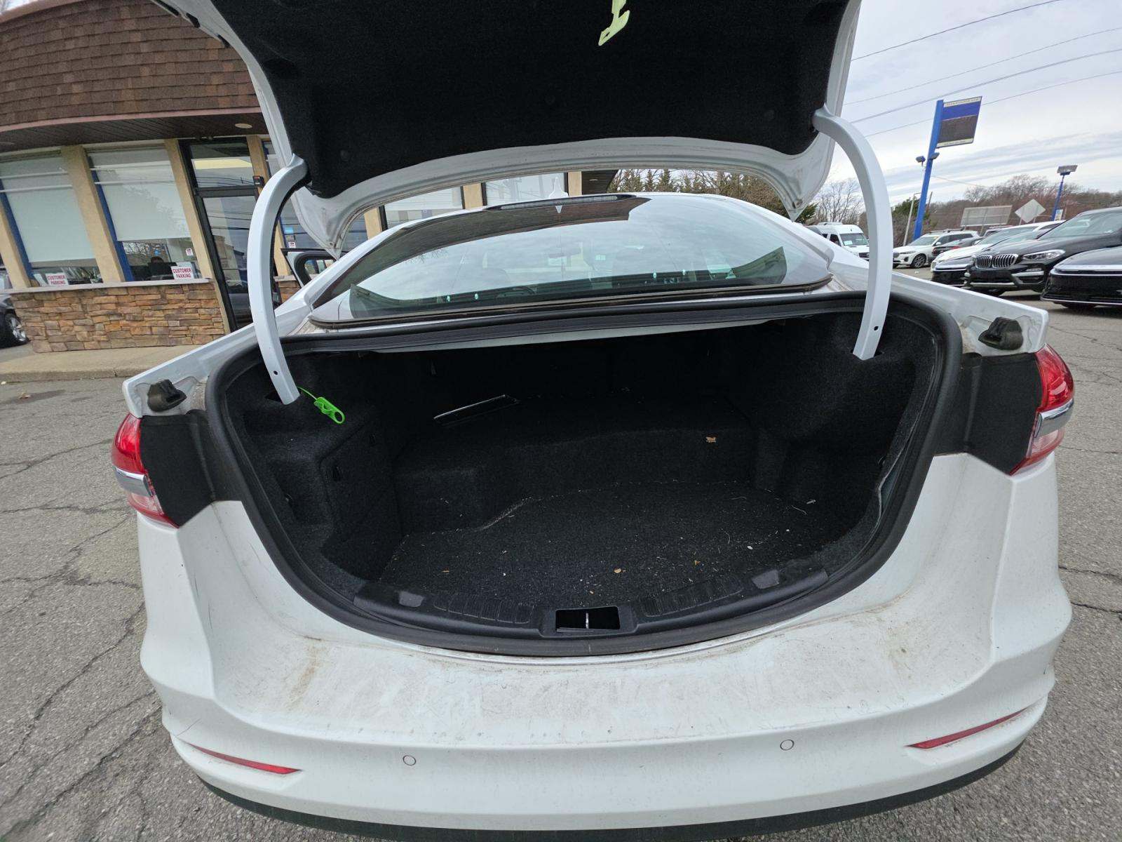 2020 Ford Fusion Hybrid SE FWD