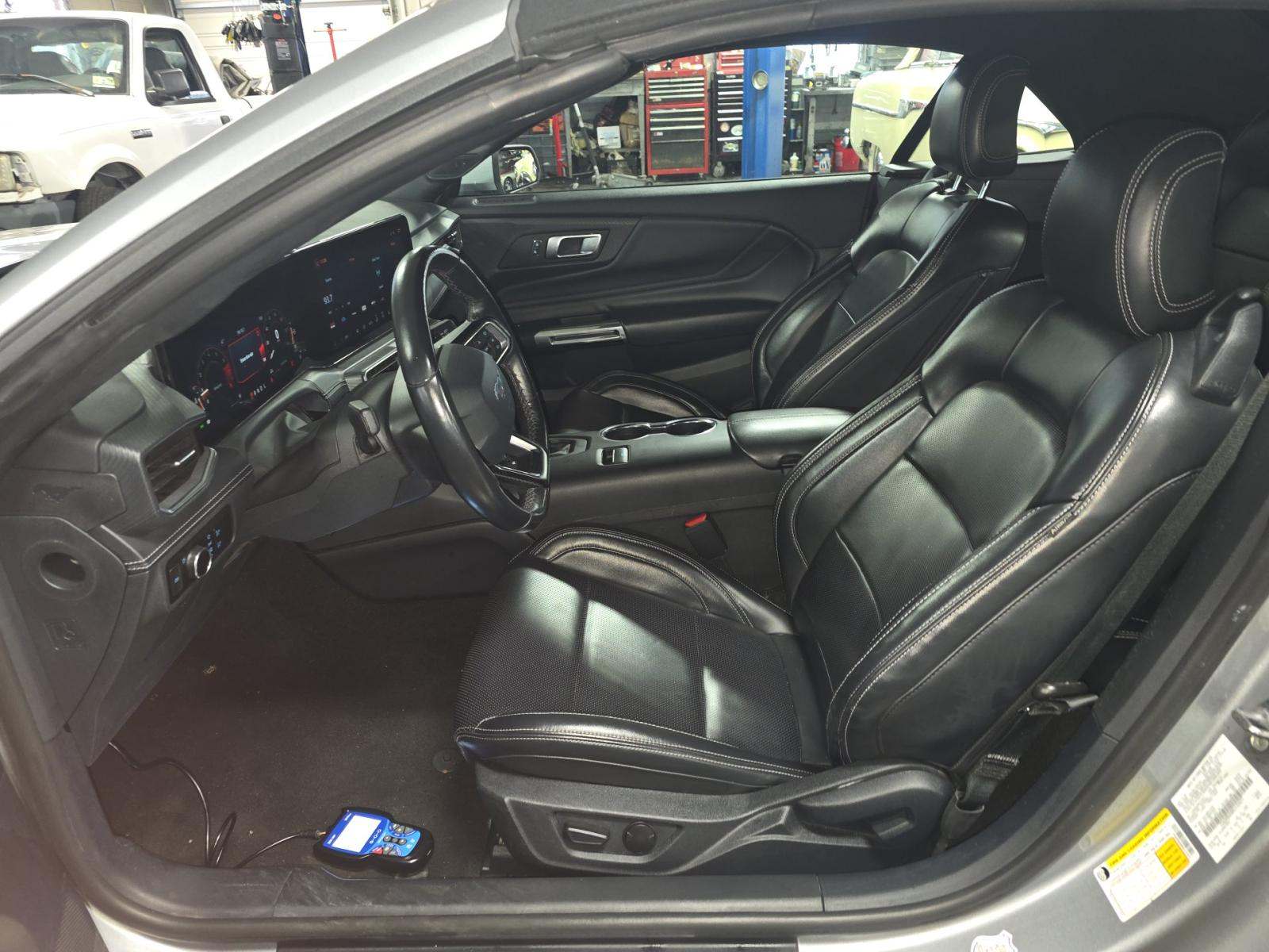 2024 Ford Mustang EcoBoost Premium RWD