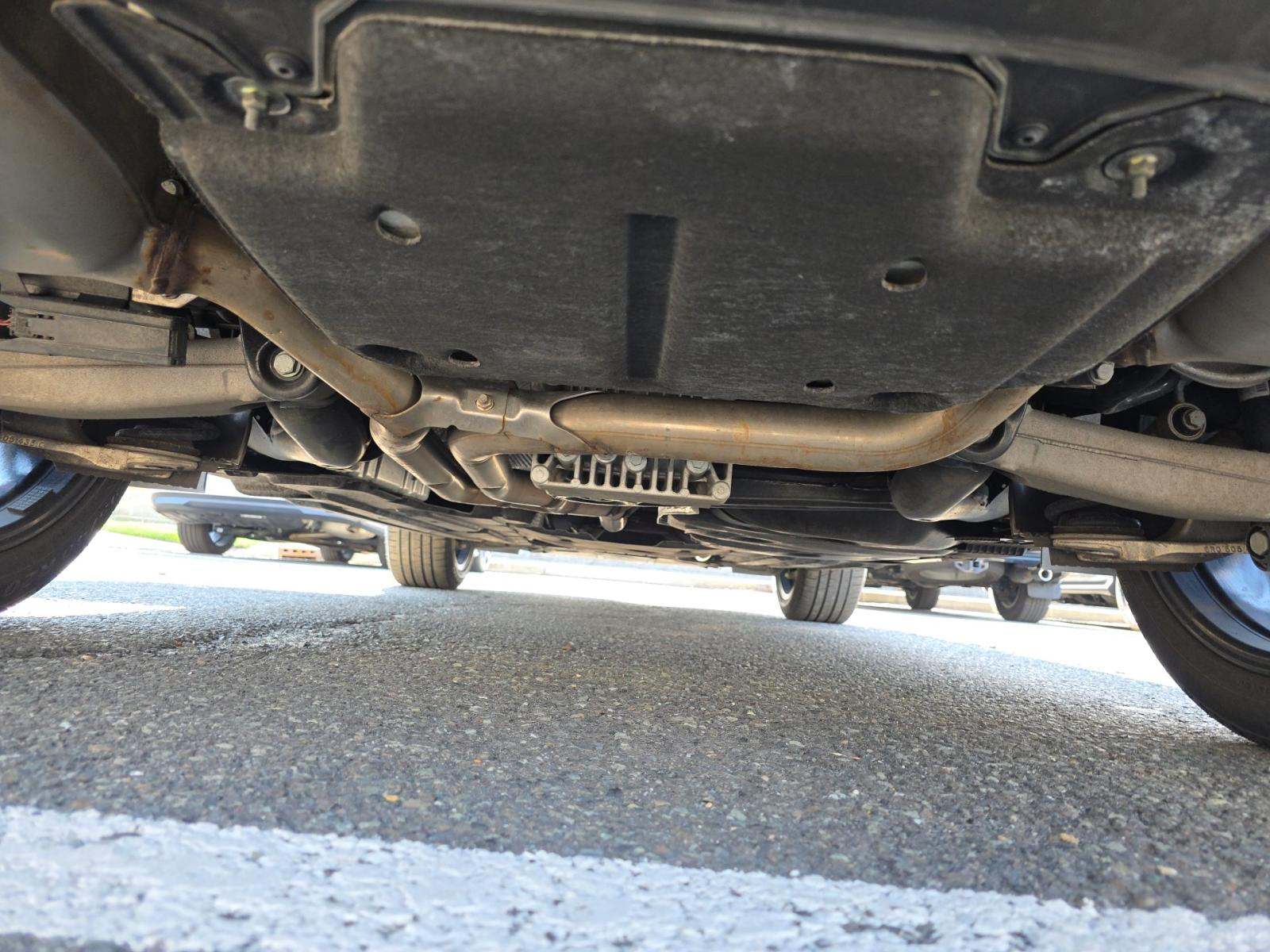 2023 Porsche Macan Base AWD