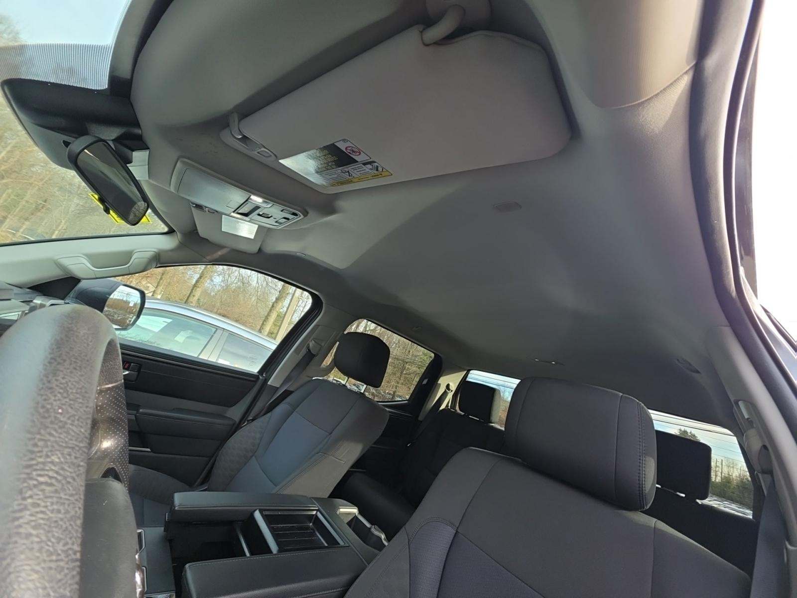 2024 Toyota Tundra SR5 AWD