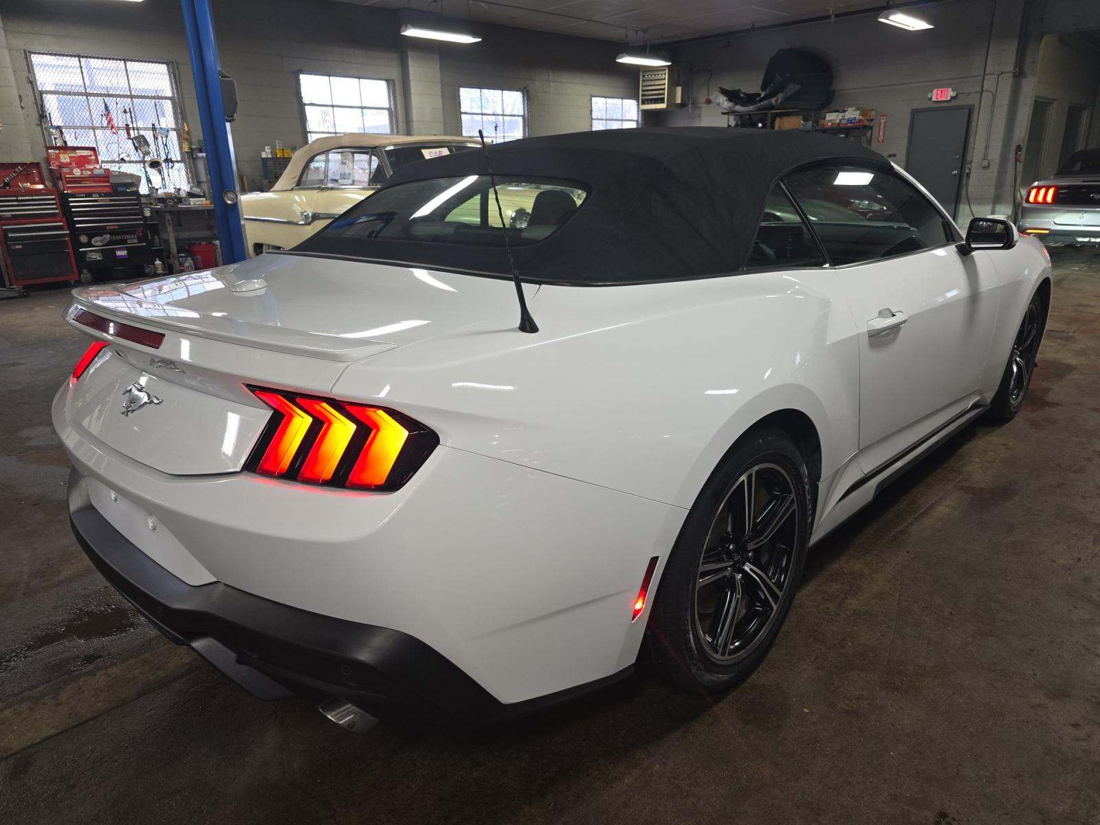 2024 Ford Mustang EcoBoost Premium RWD