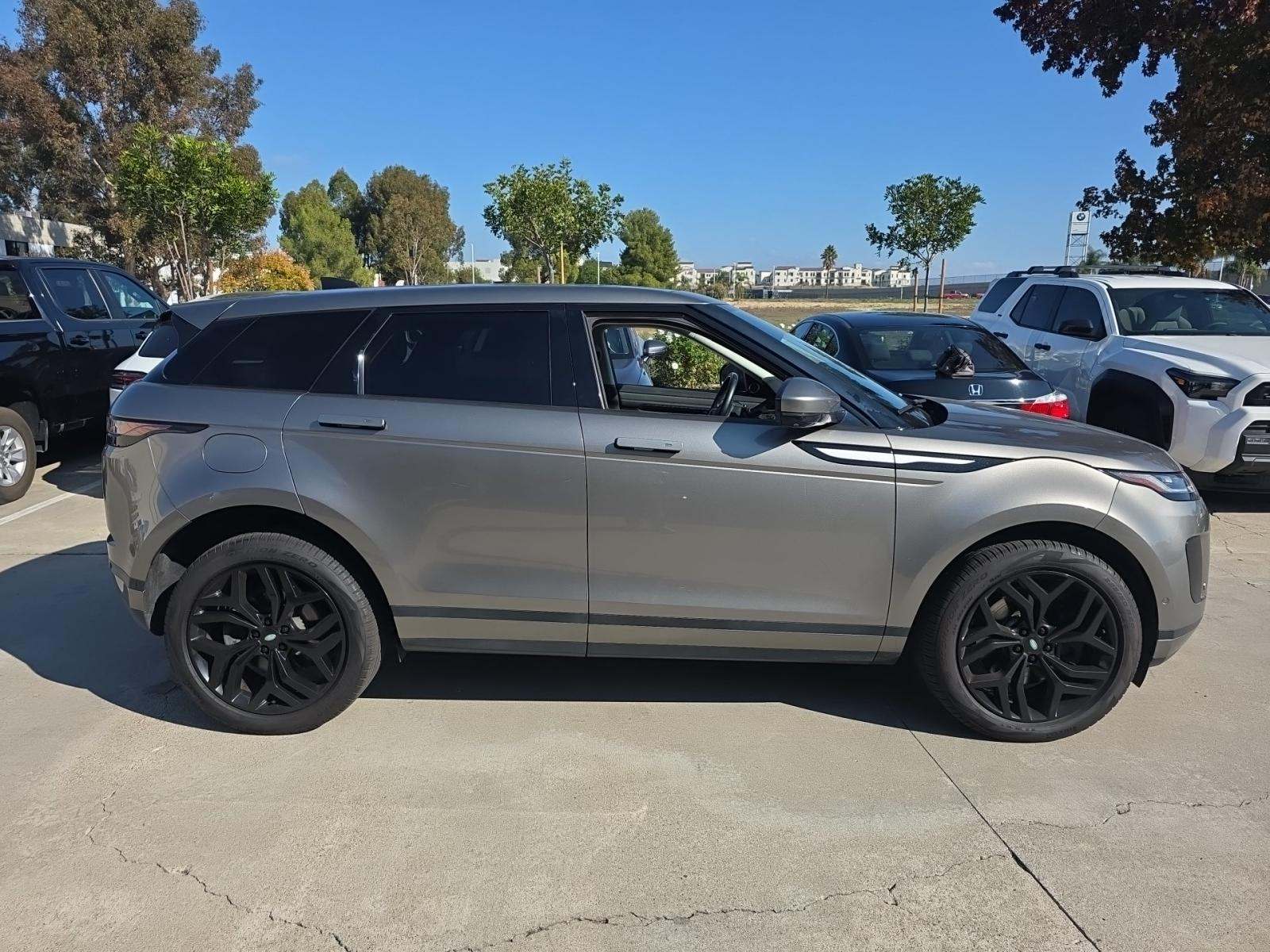 2022 Land Rover Range Rover Evoque SE AWD