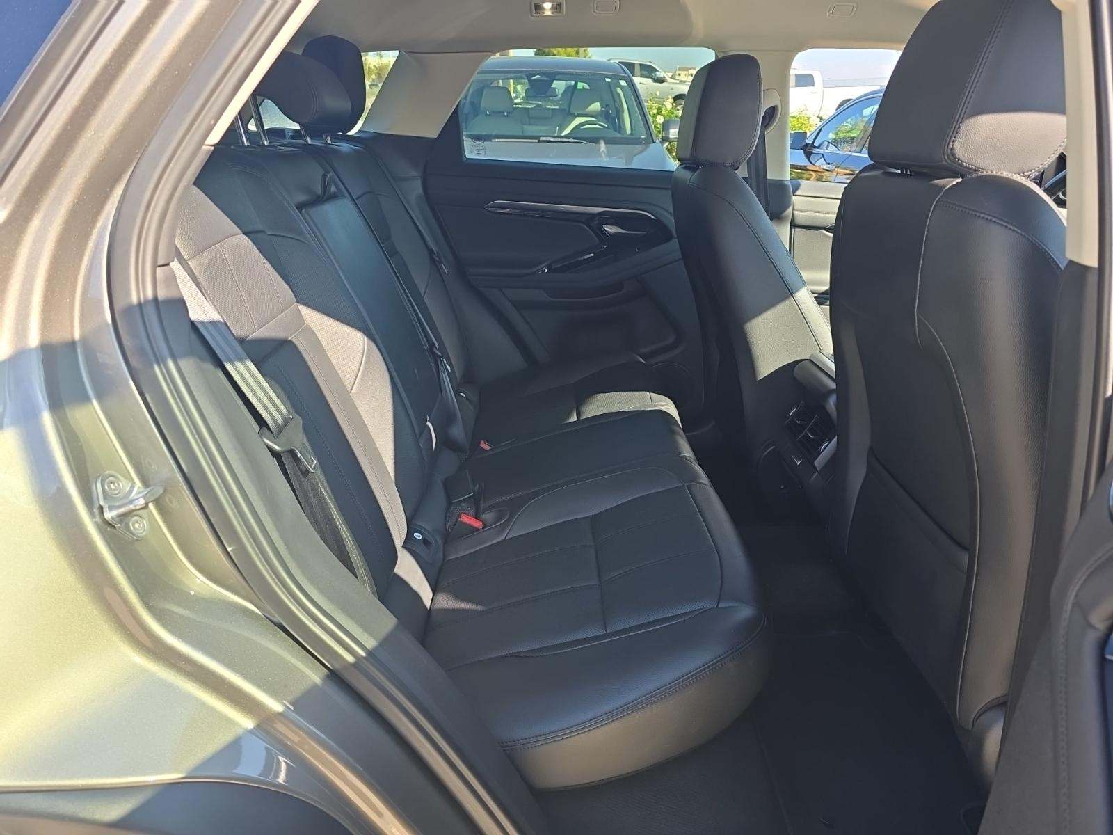 2022 Land Rover Range Rover Evoque SE AWD