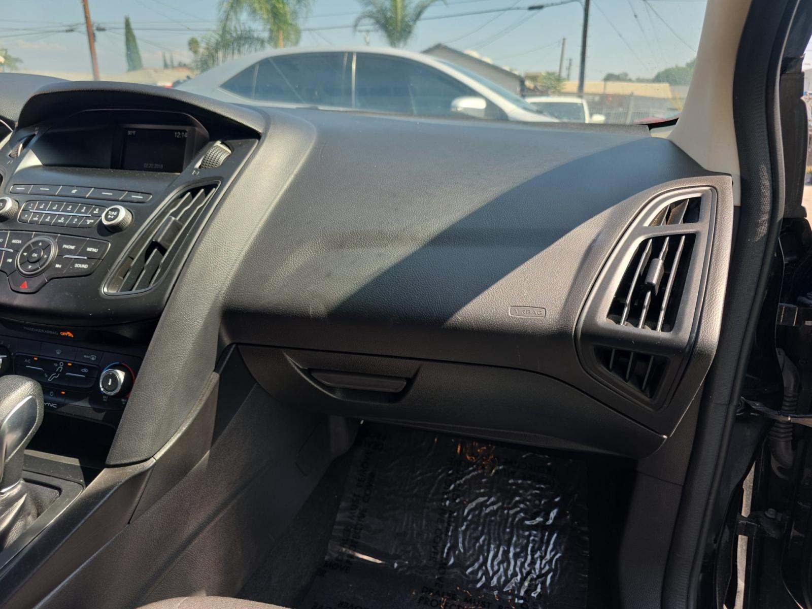 2018 Ford Focus SE FWD