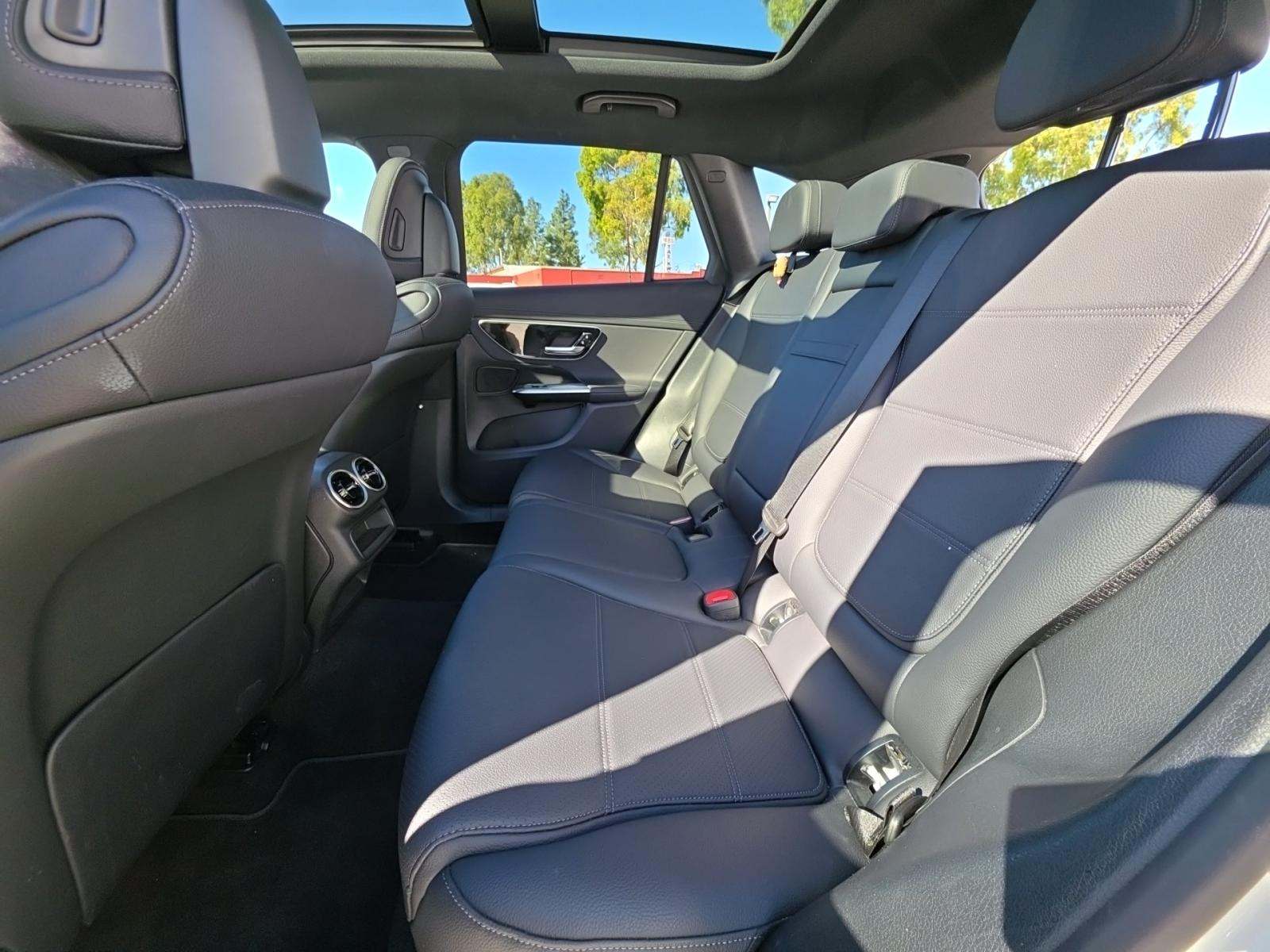 2024 Mercedes-Benz GLC GLC 300 RWD