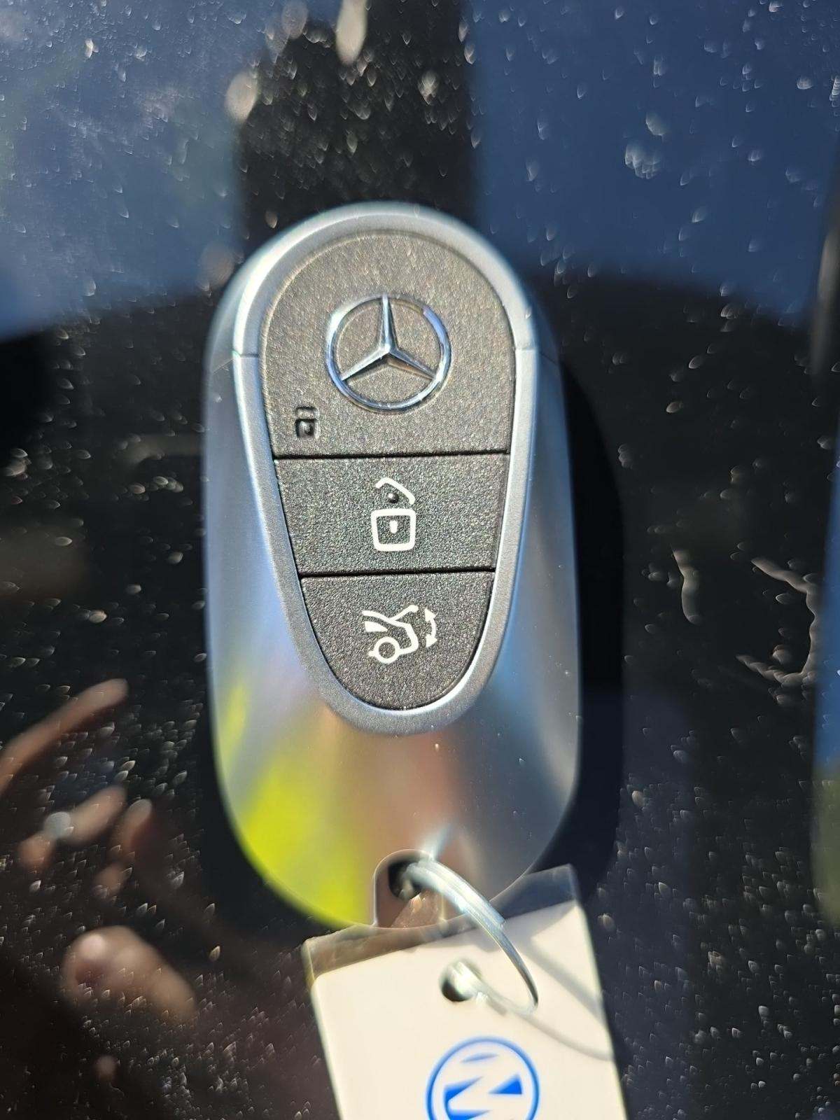 2024 Mercedes-Benz GLC GLC 300 RWD