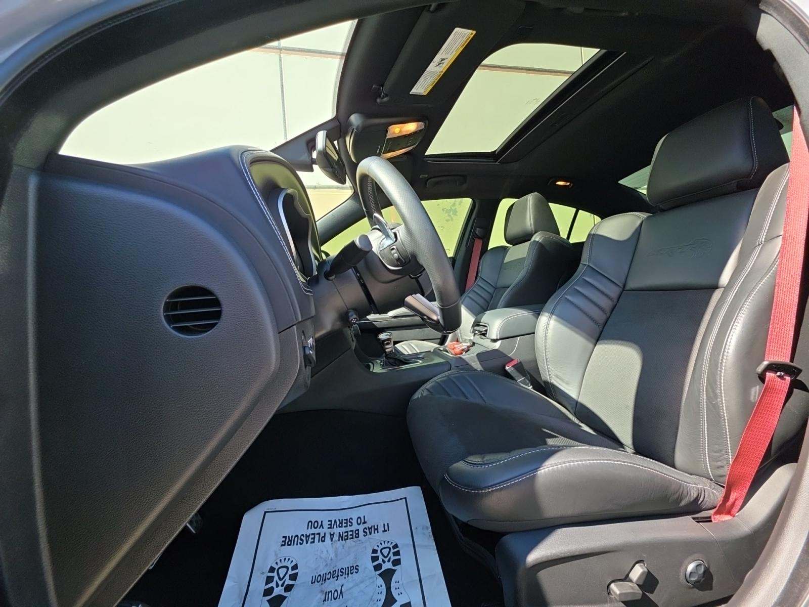 DODGE CHALLENGER - 6