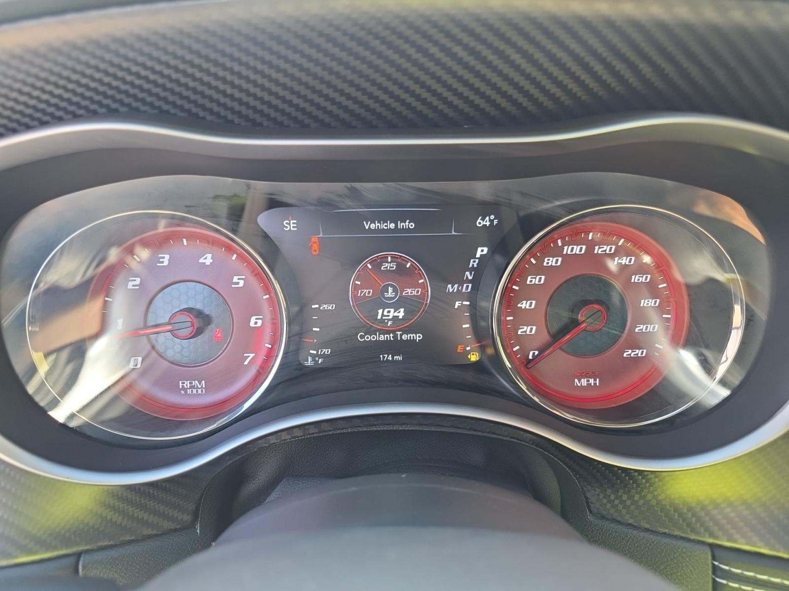 DODGE CHALLENGER - 9