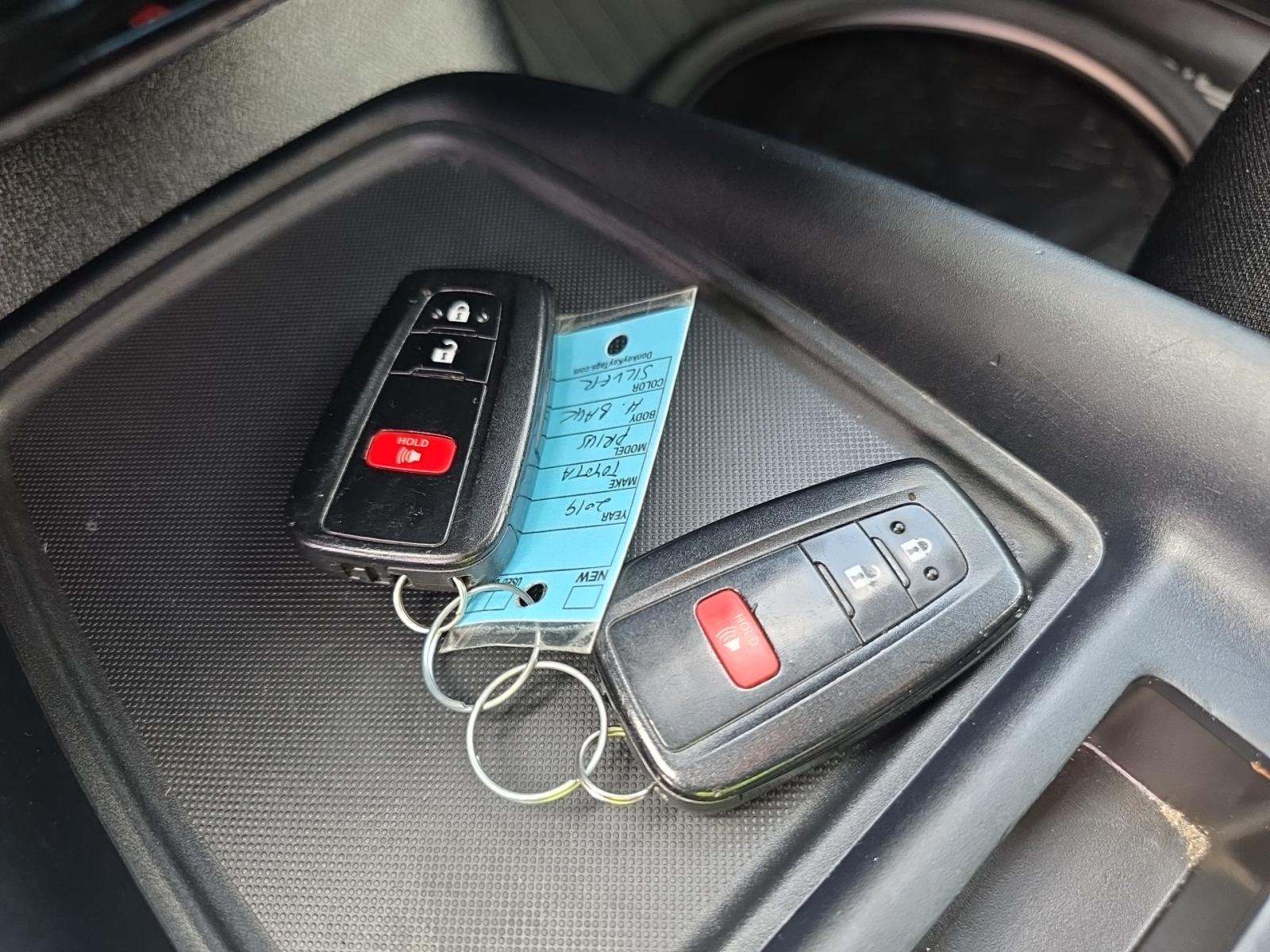 2019 Toyota Prius LE FWD