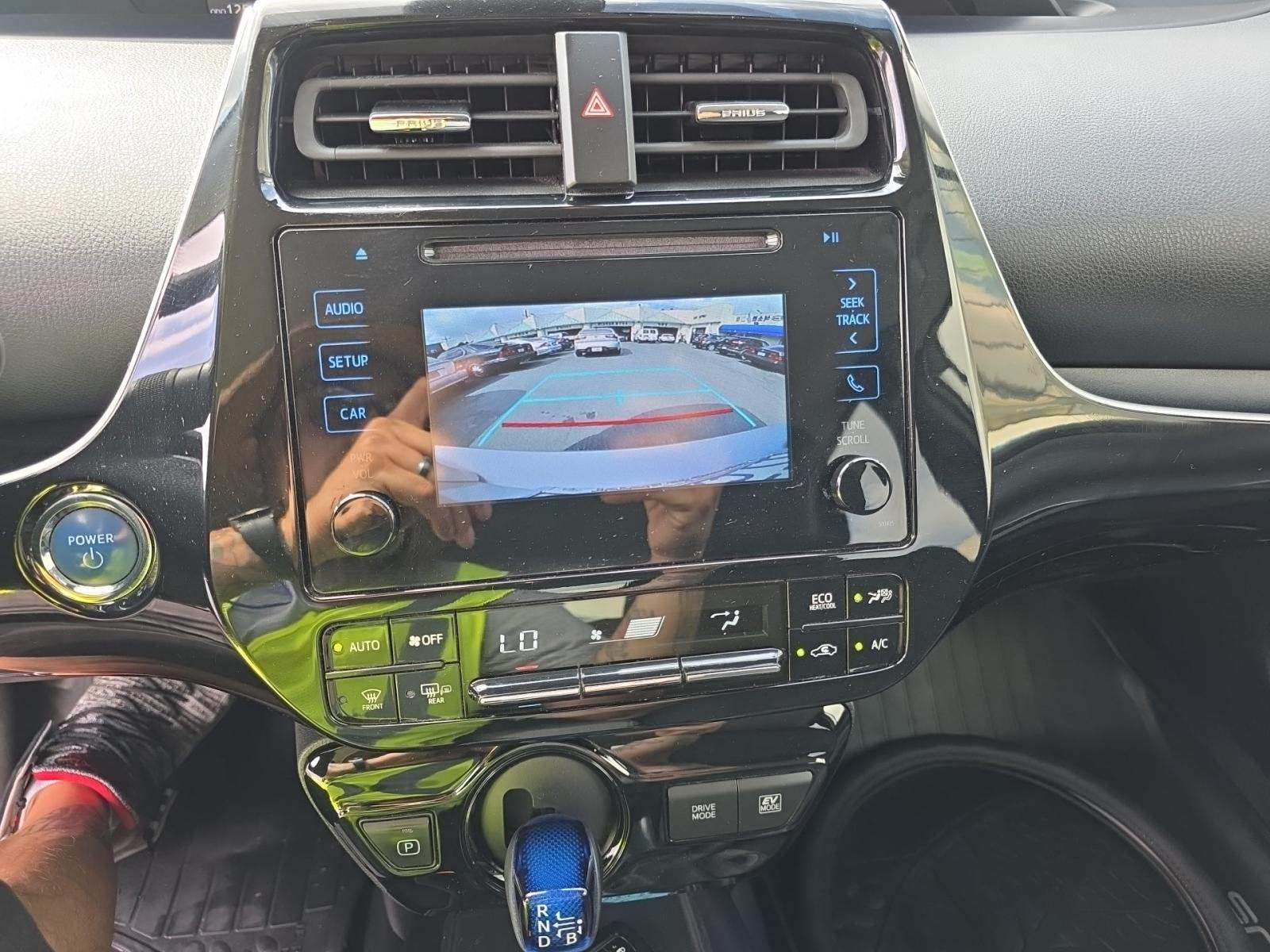 2019 Toyota Prius LE FWD