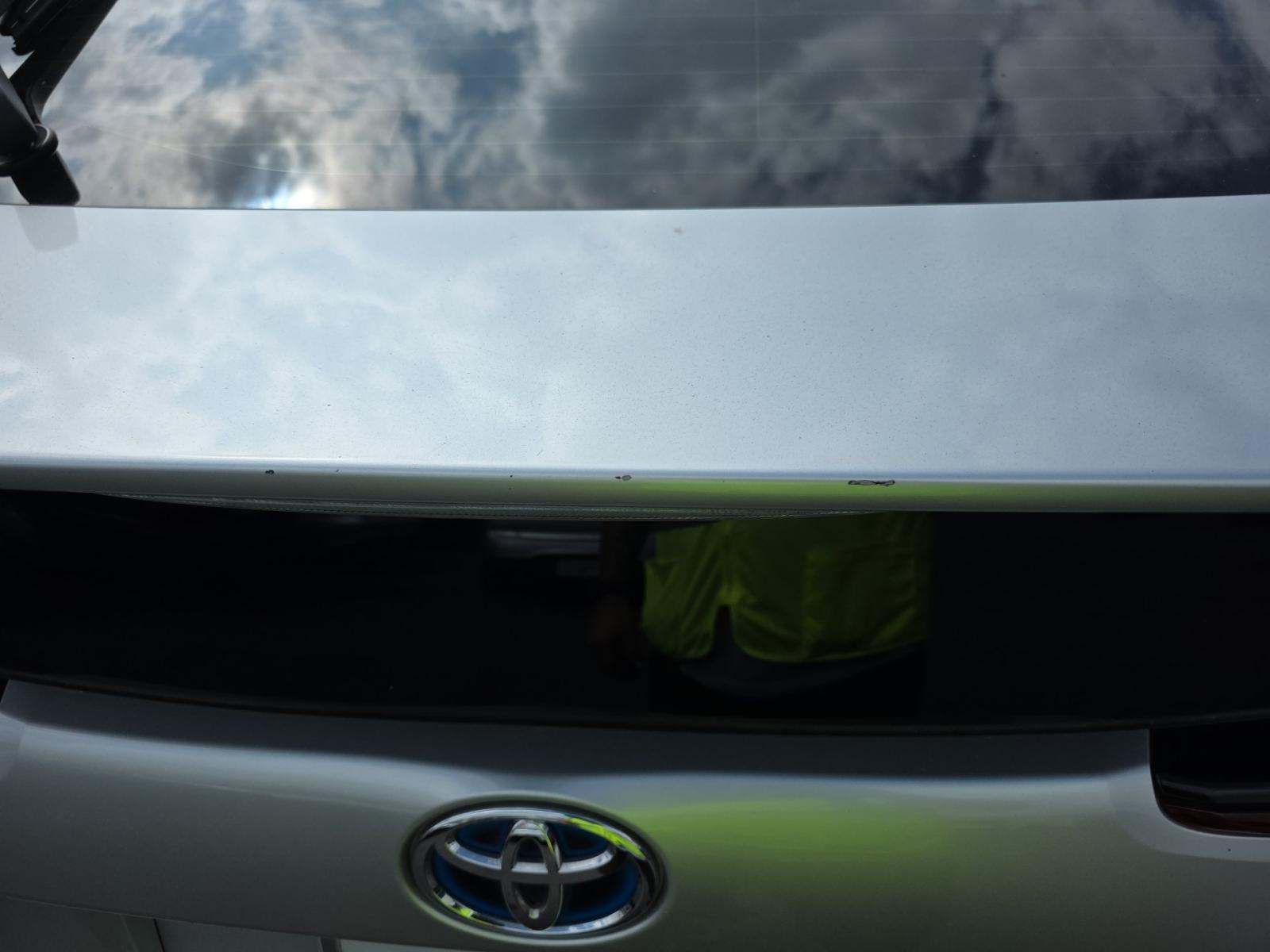 2019 Toyota Prius LE FWD