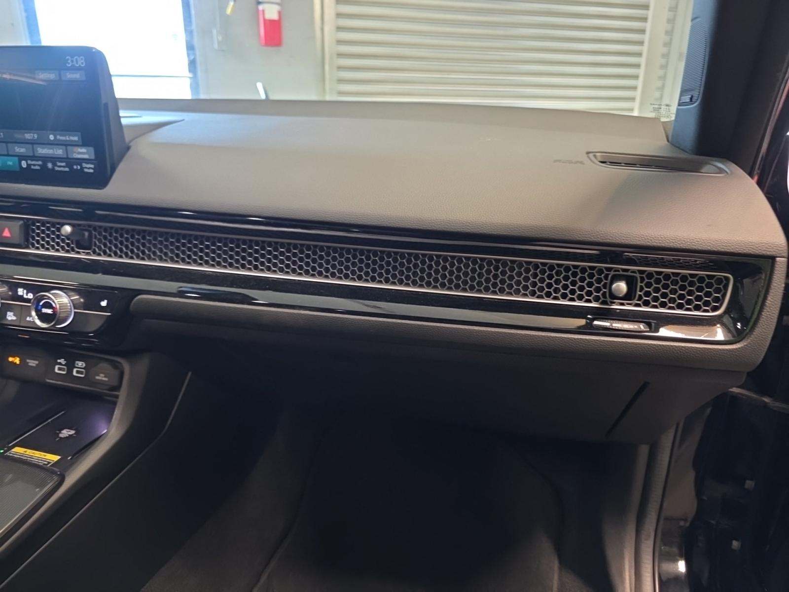 2022 Honda Civic Sport Touring FWD