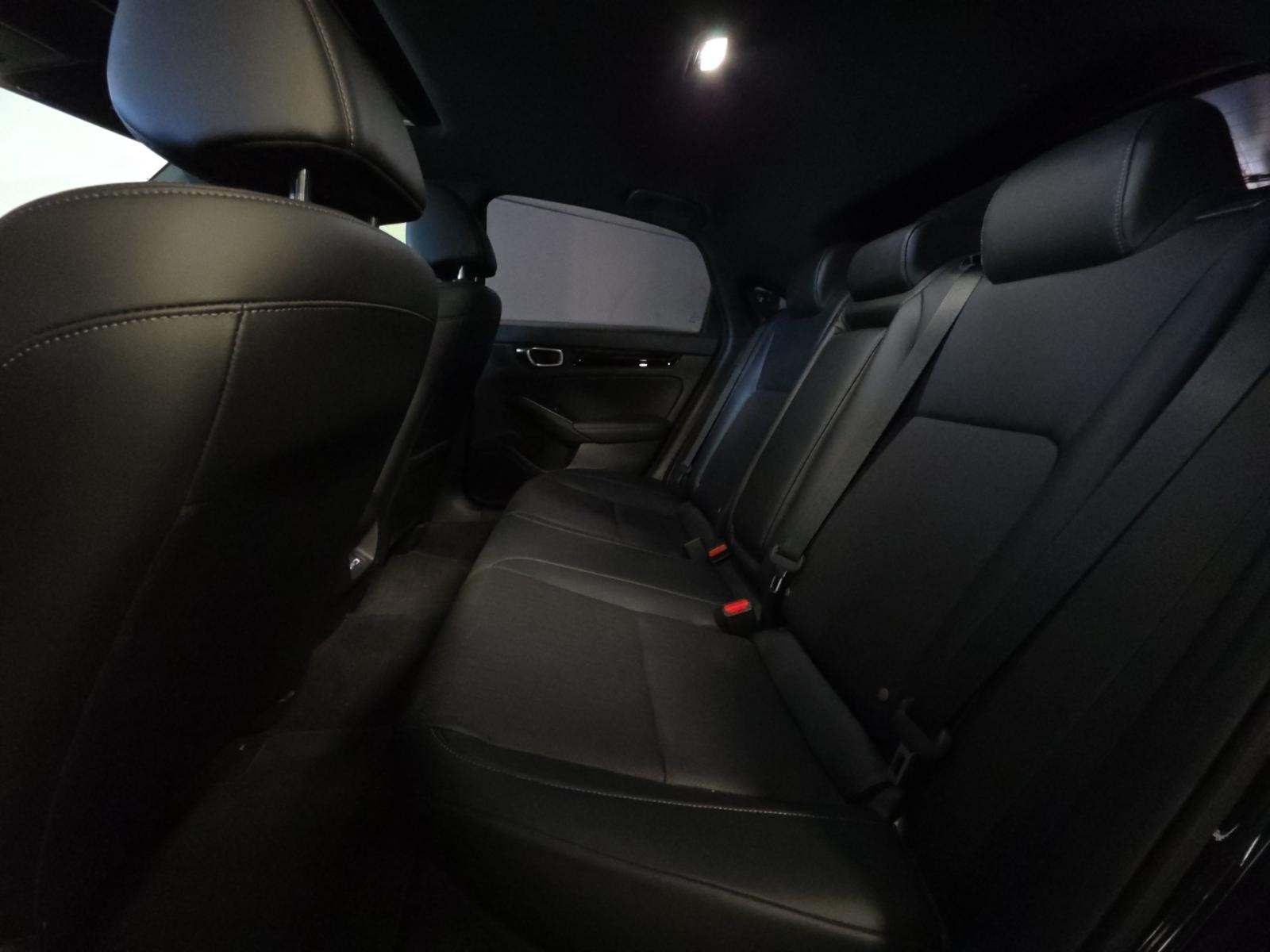 2022 Honda Civic Sport Touring FWD