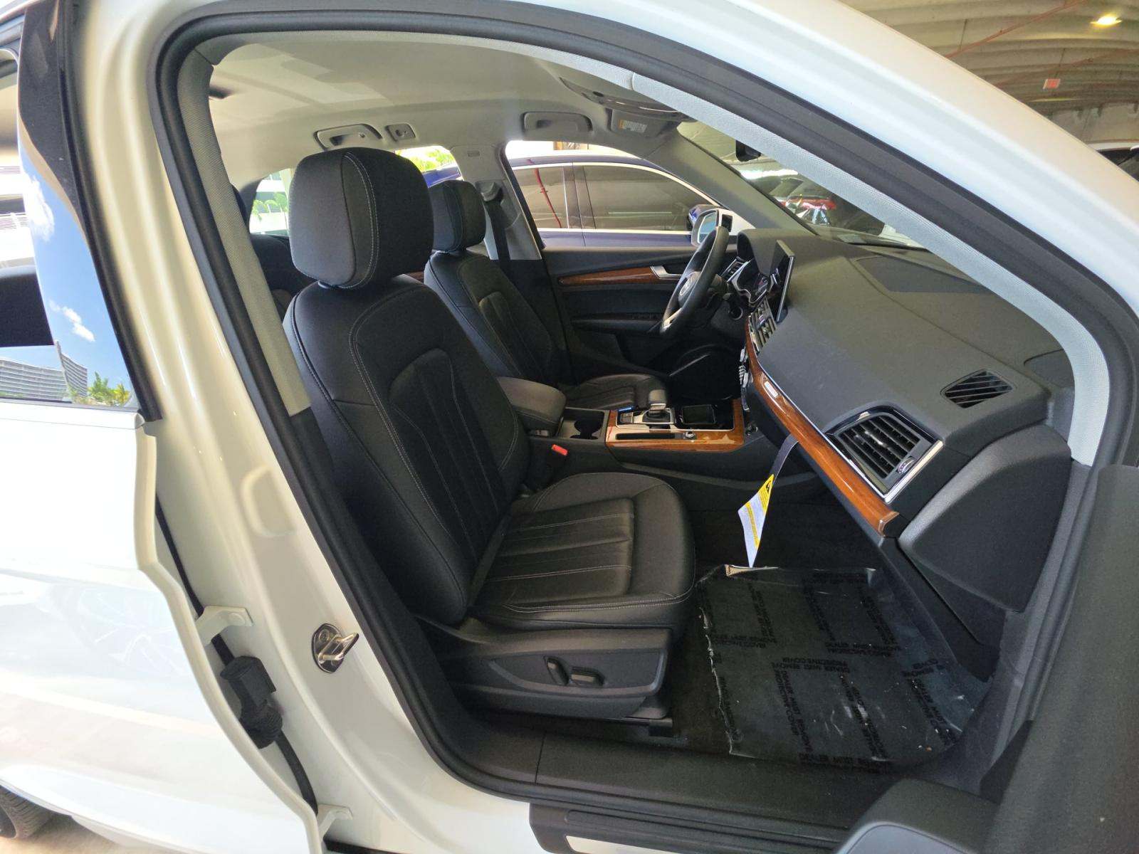 2023 Audi Q5 Premium AWD
