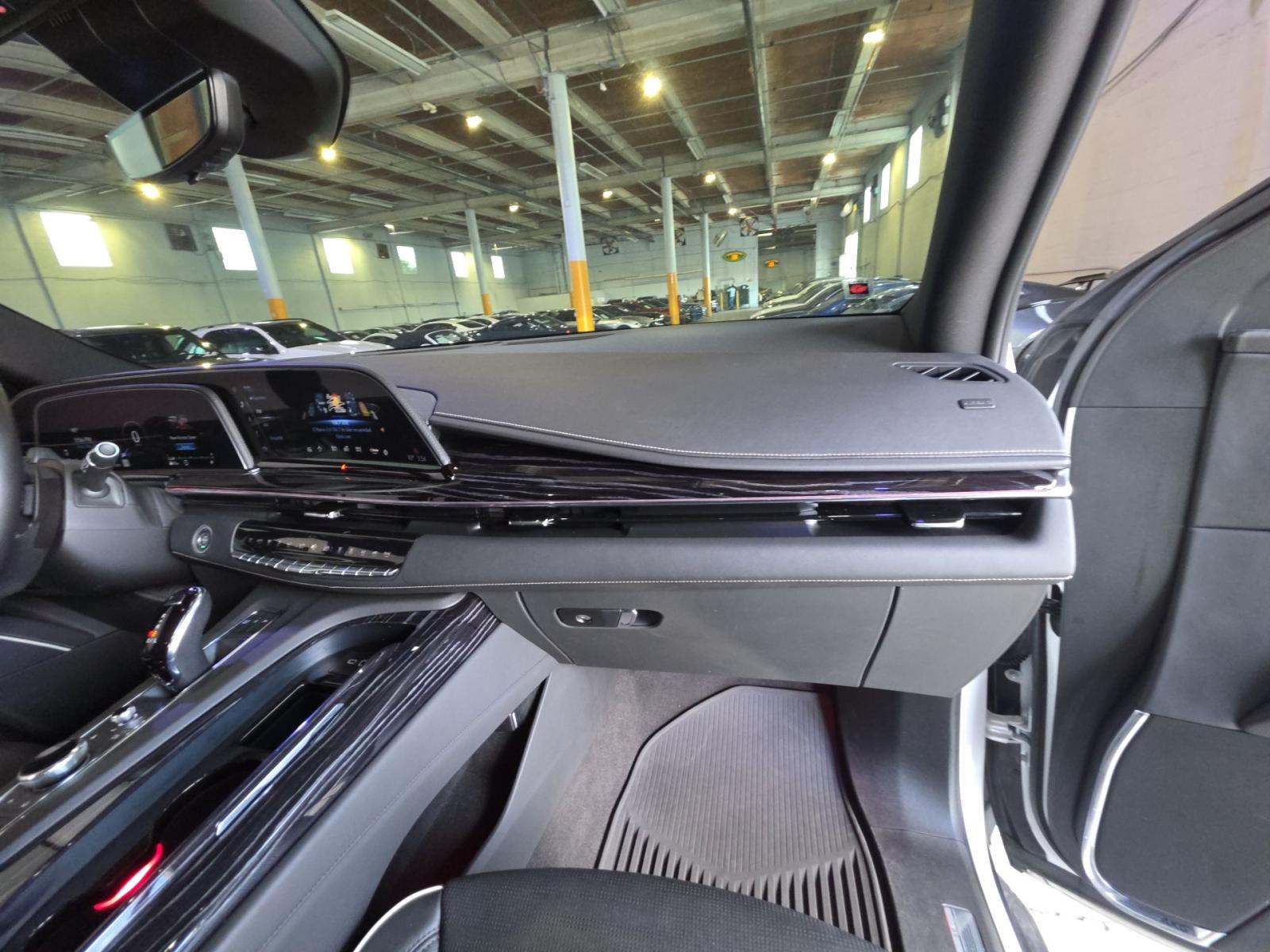 2022 Cadillac Escalade Sport AWD