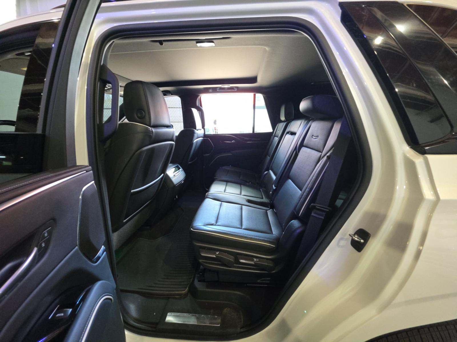 2022 Cadillac Escalade Sport AWD