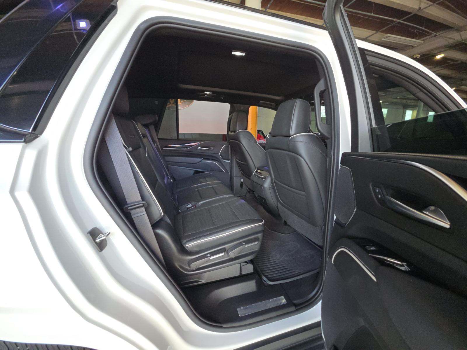 2022 Cadillac Escalade Sport AWD