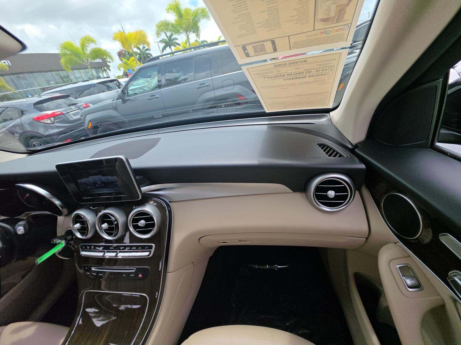 2018 Mercedes-Benz GLC GLC 300 RWD