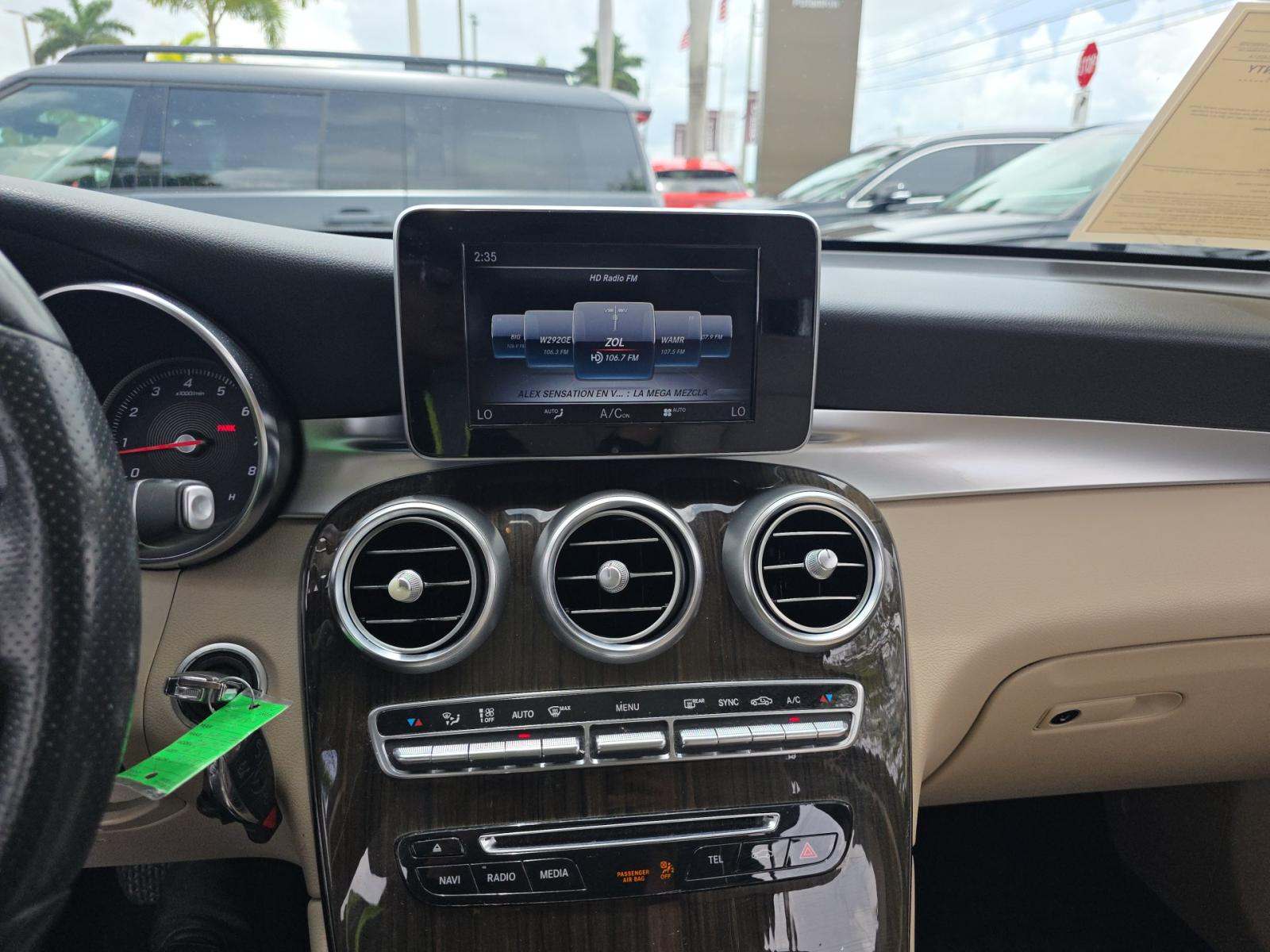 2018 Mercedes-Benz GLC GLC 300 RWD
