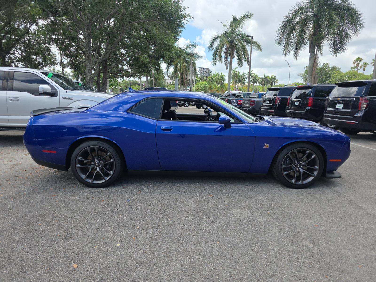 2021 Dodge Challenger R/T Scat Pack RWD
