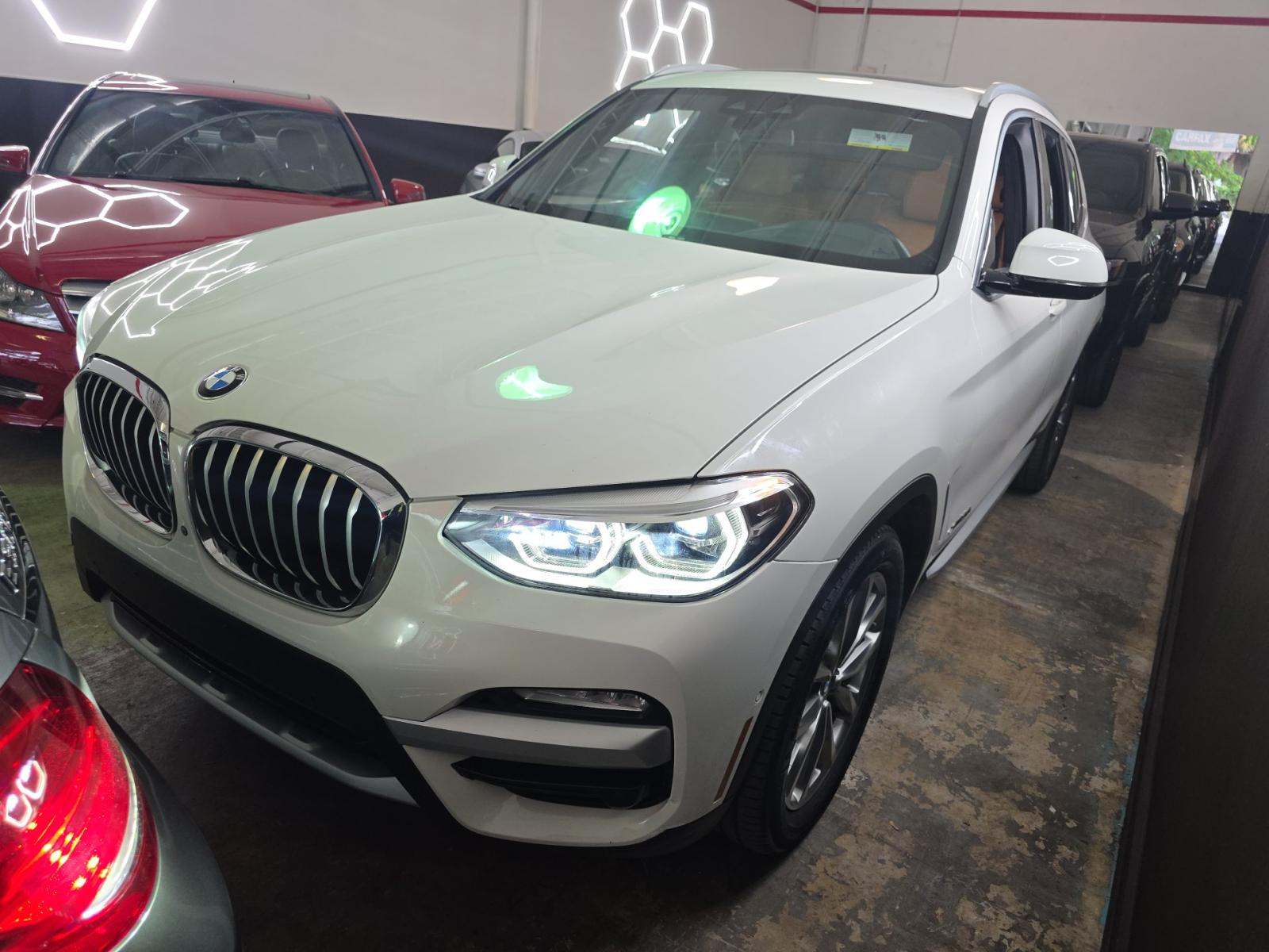 2018 BMW X3 xDrive30i AWD