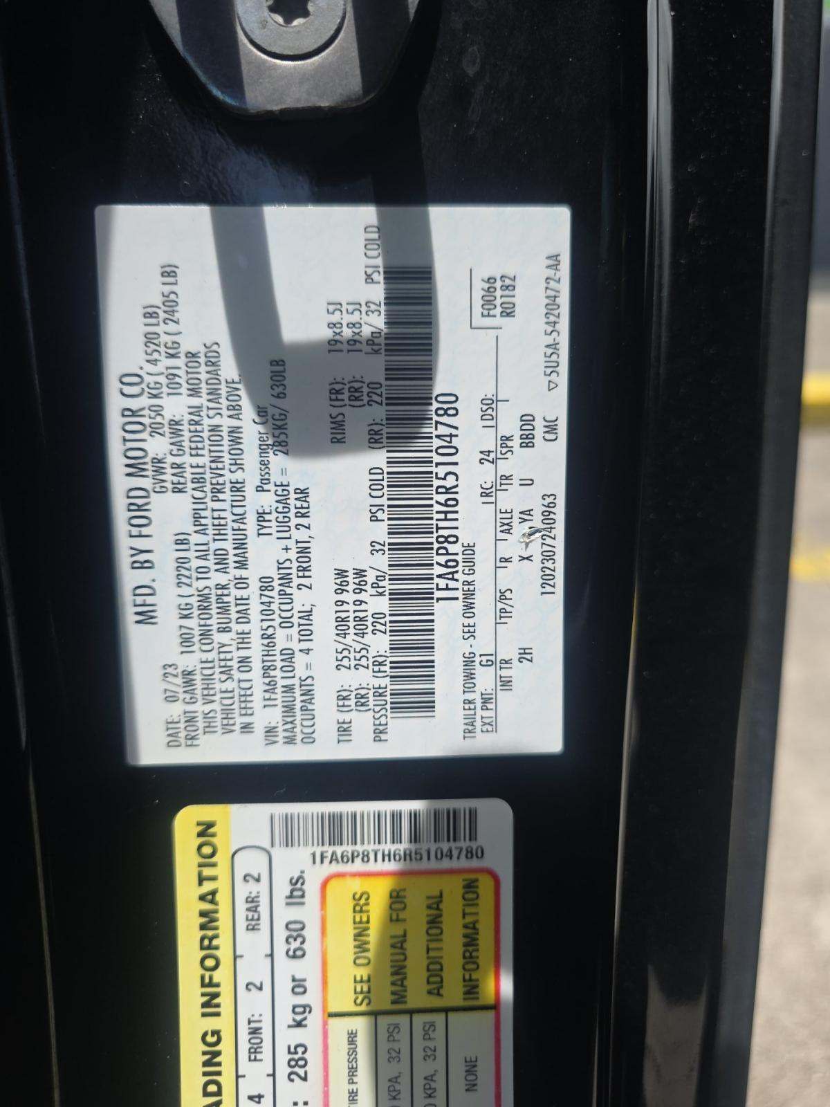 2024 Ford Mustang EcoBoost RWD