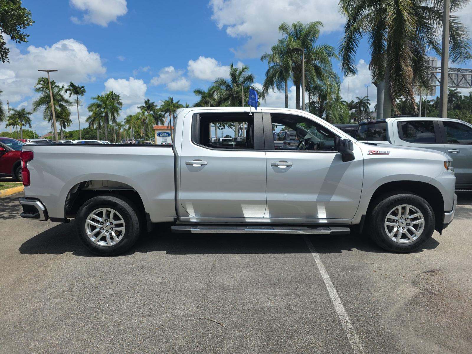 2021 Chevrolet Silverado 1500 RST AWD