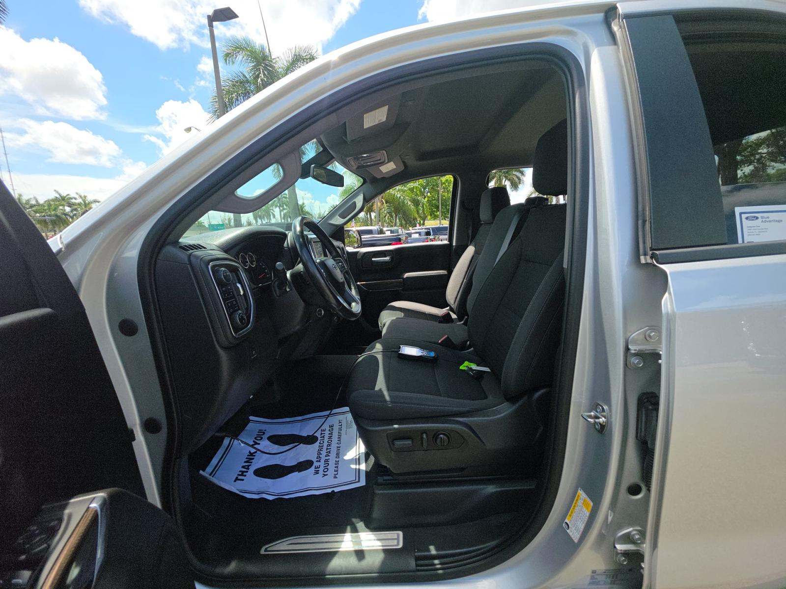 2021 Chevrolet Silverado 1500 RST AWD