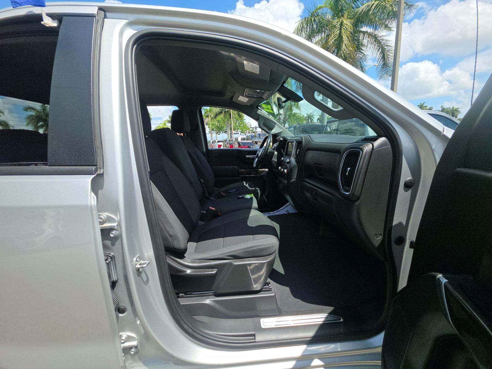 2021 Chevrolet Silverado 1500 RST AWD
