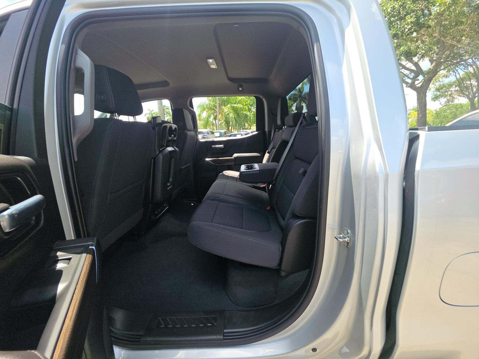 2021 Chevrolet Silverado 1500 RST AWD