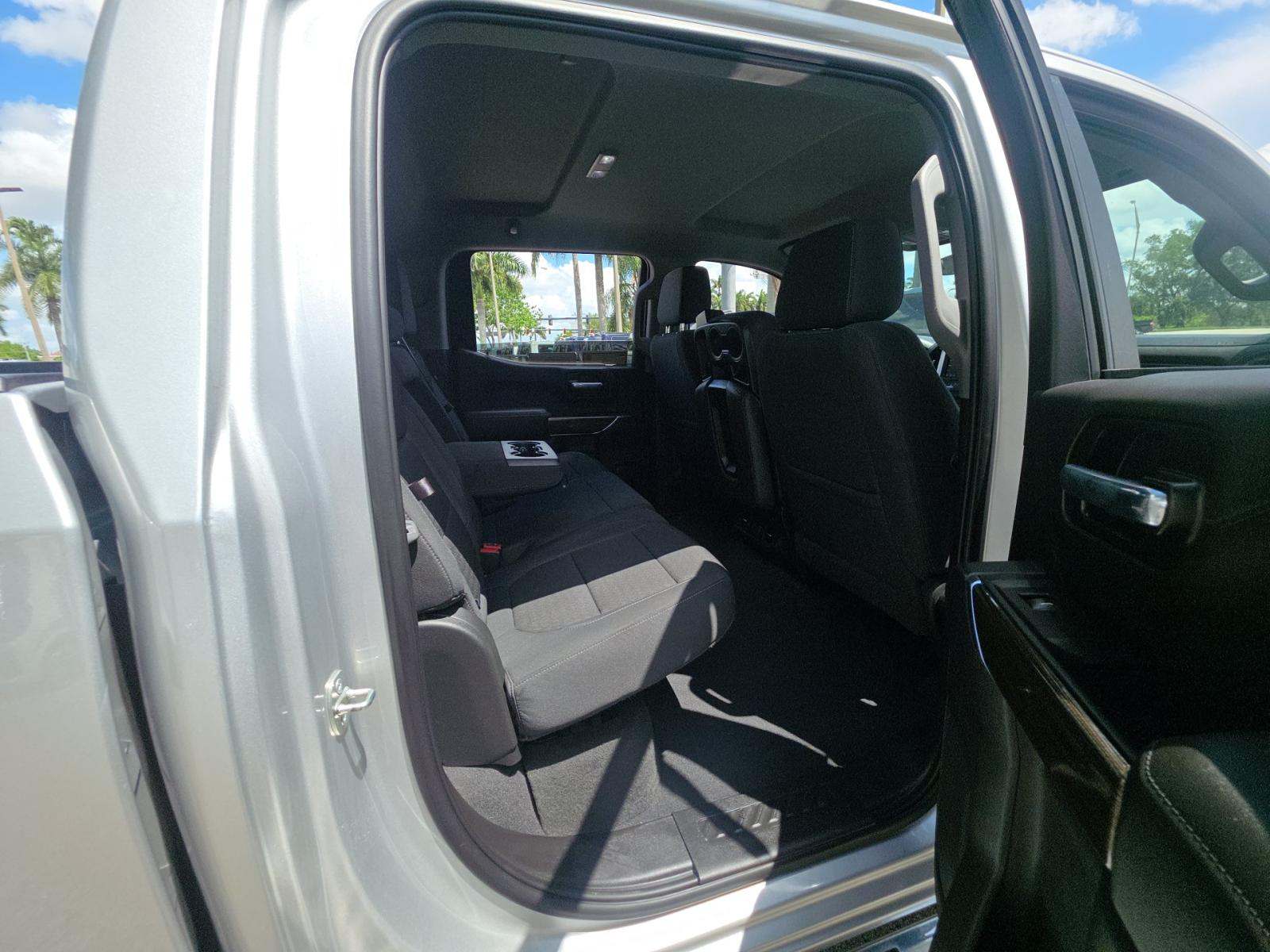 2021 Chevrolet Silverado 1500 RST AWD