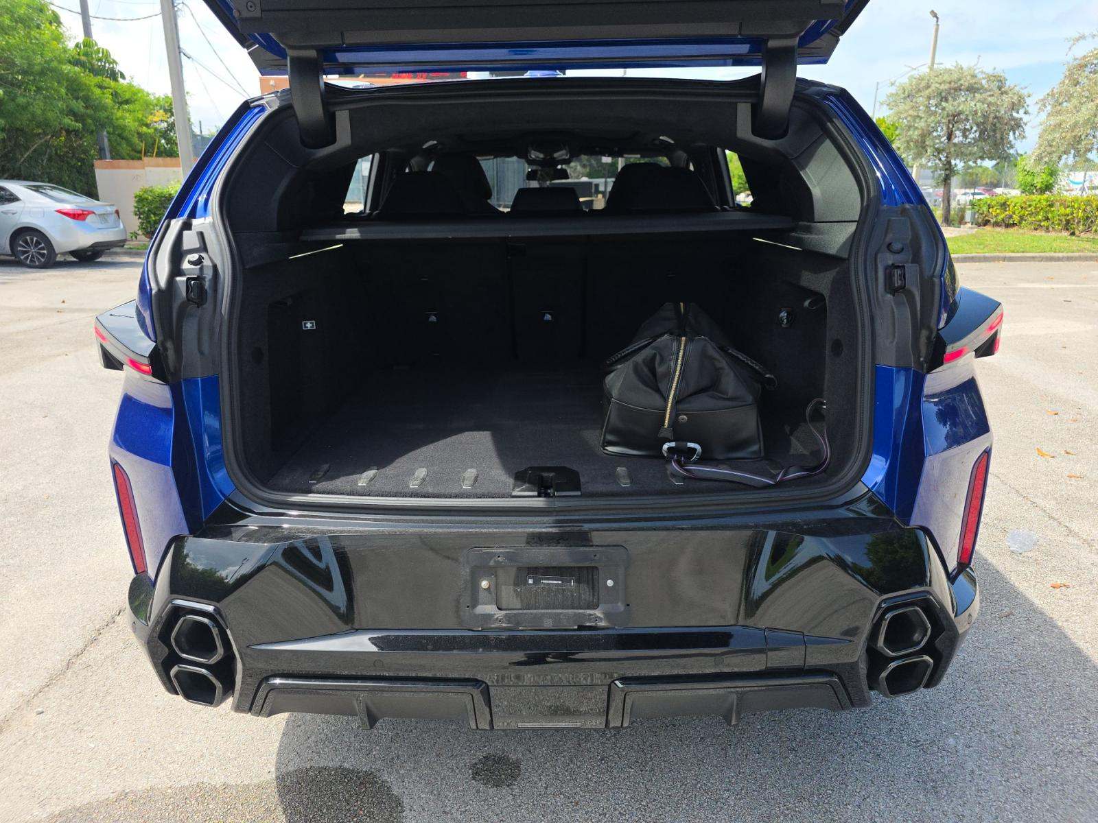 2025 BMW XM Base AWD