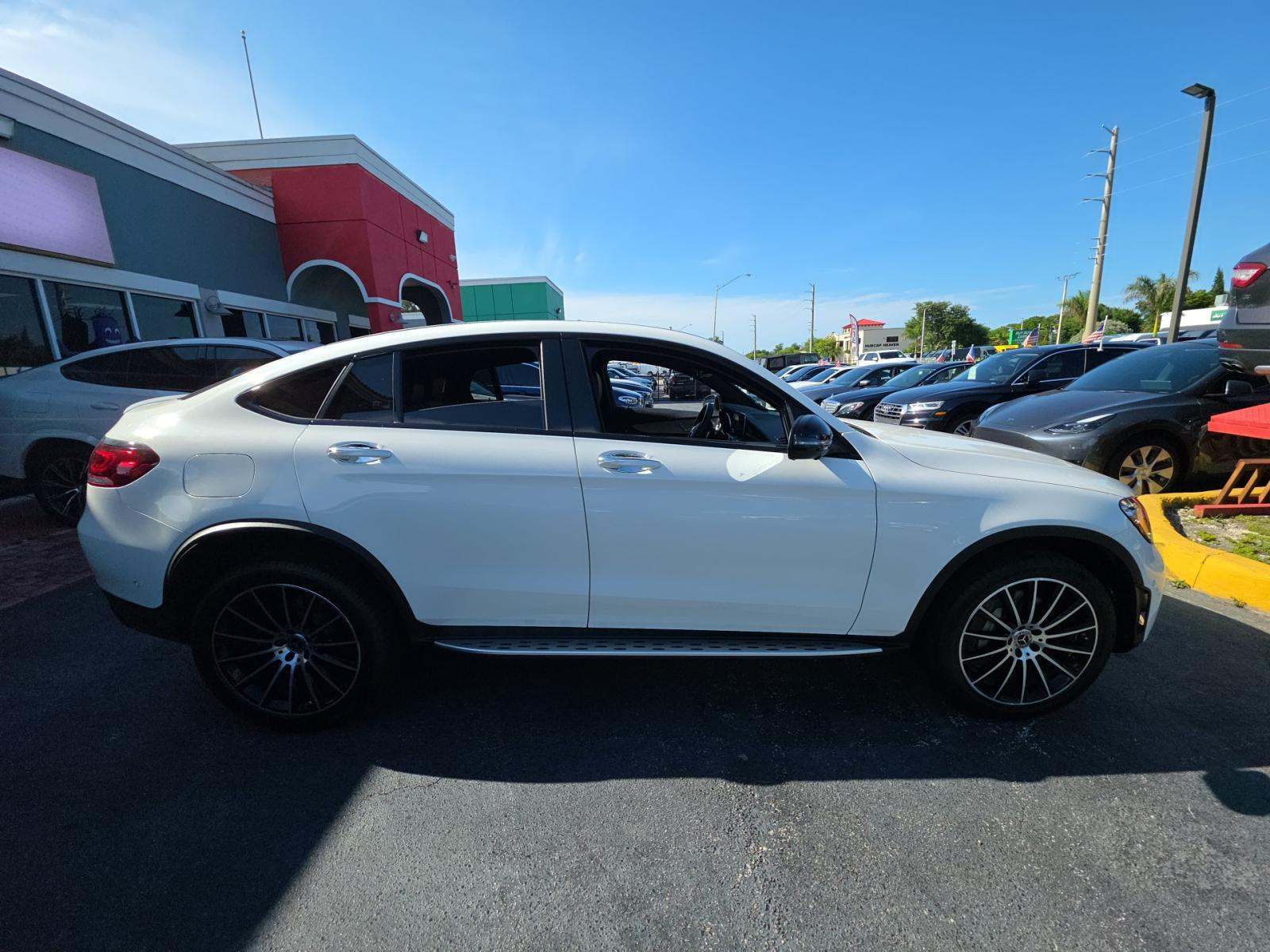 2022 Mercedes-Benz GLC GLC 300 AWD