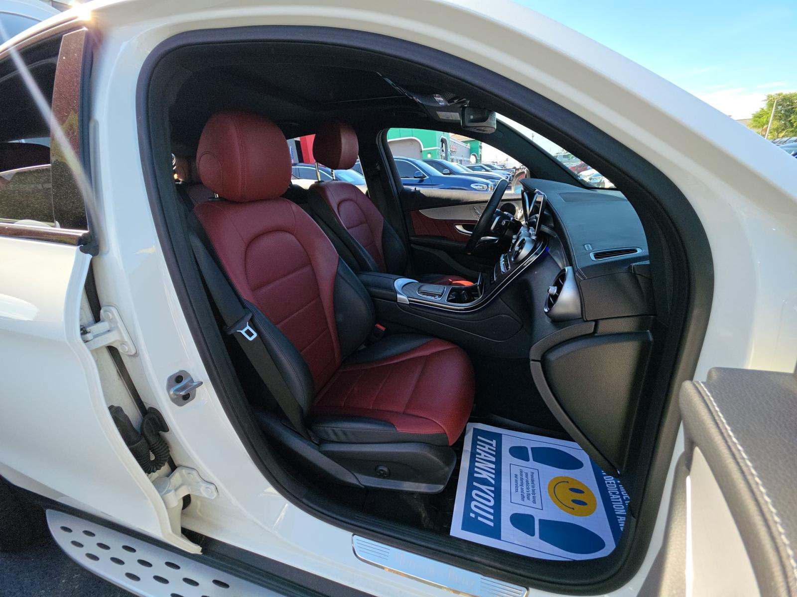 2022 Mercedes-Benz GLC GLC 300 AWD