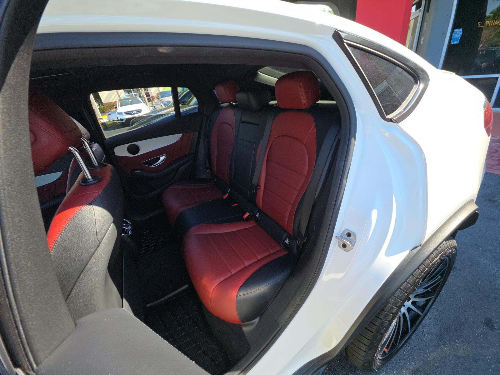 2022 Mercedes-Benz GLC GLC 300 AWD