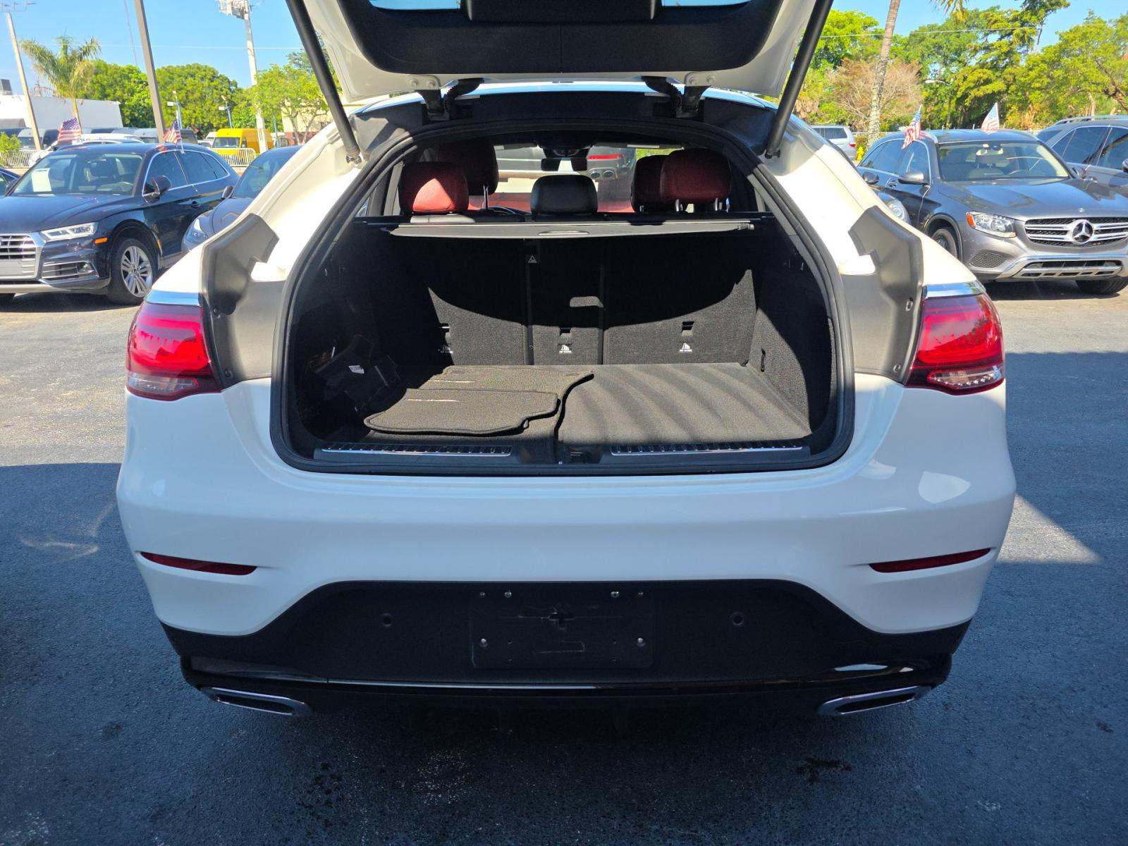 2022 Mercedes-Benz GLC GLC 300 AWD