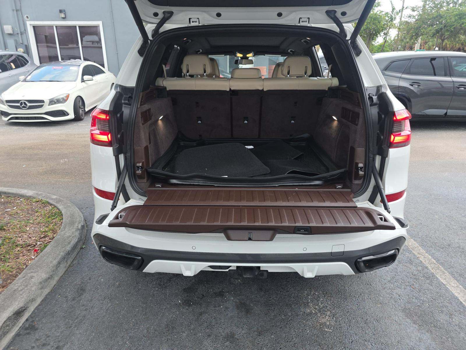 2019 BMW X5 xDrive50i AWD