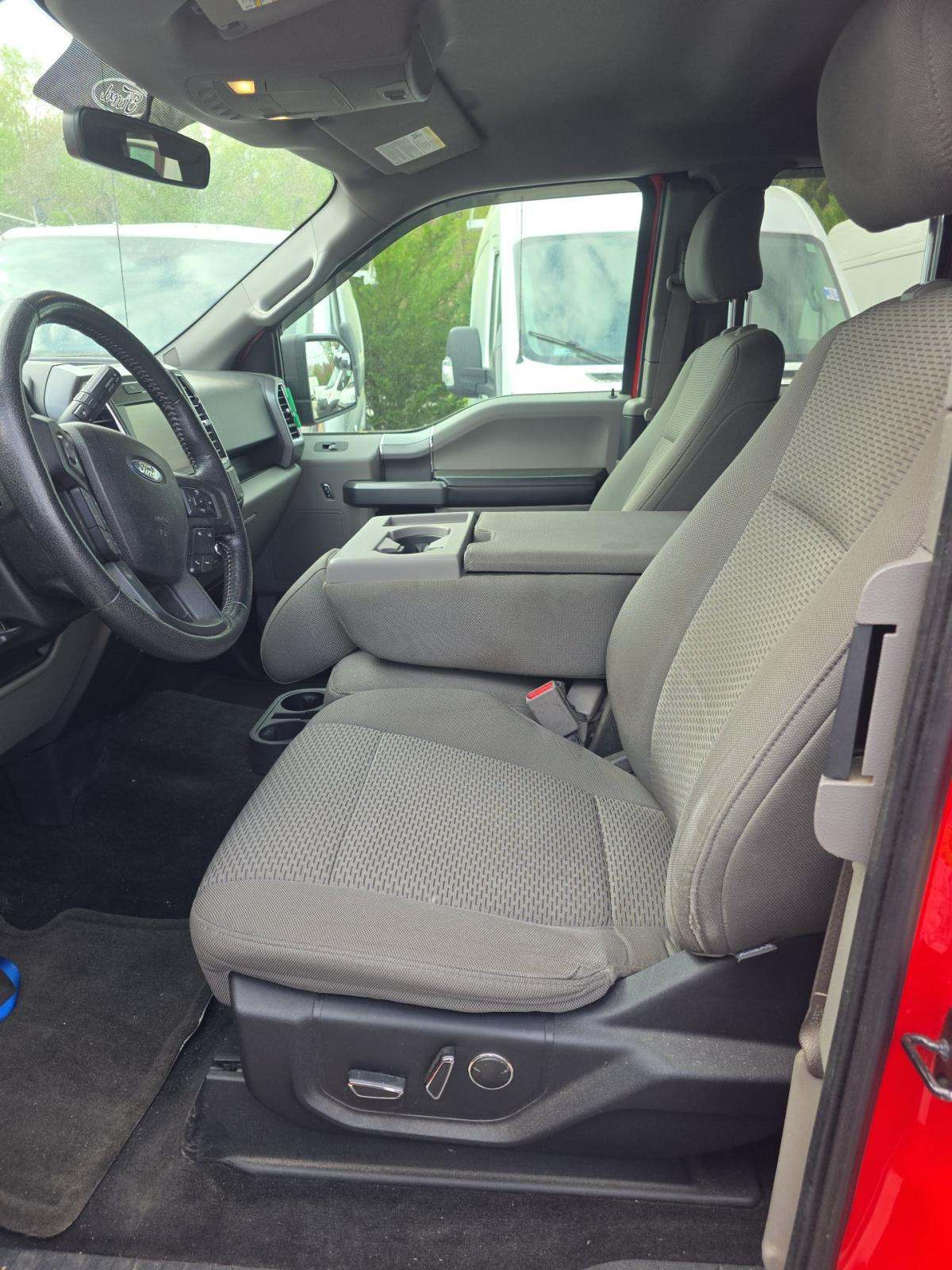 2015 Ford F-150 XLT AWD