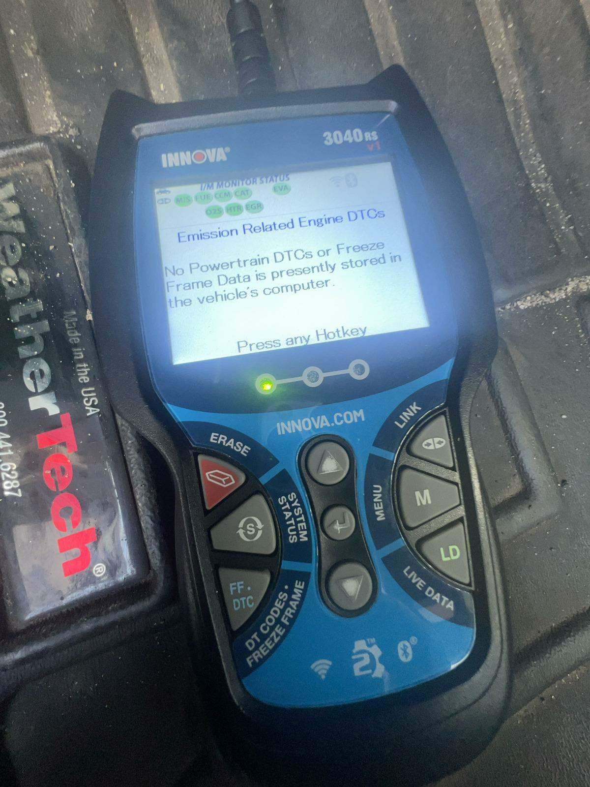 2014 Ford Fusion Hybrid Titanium FWD