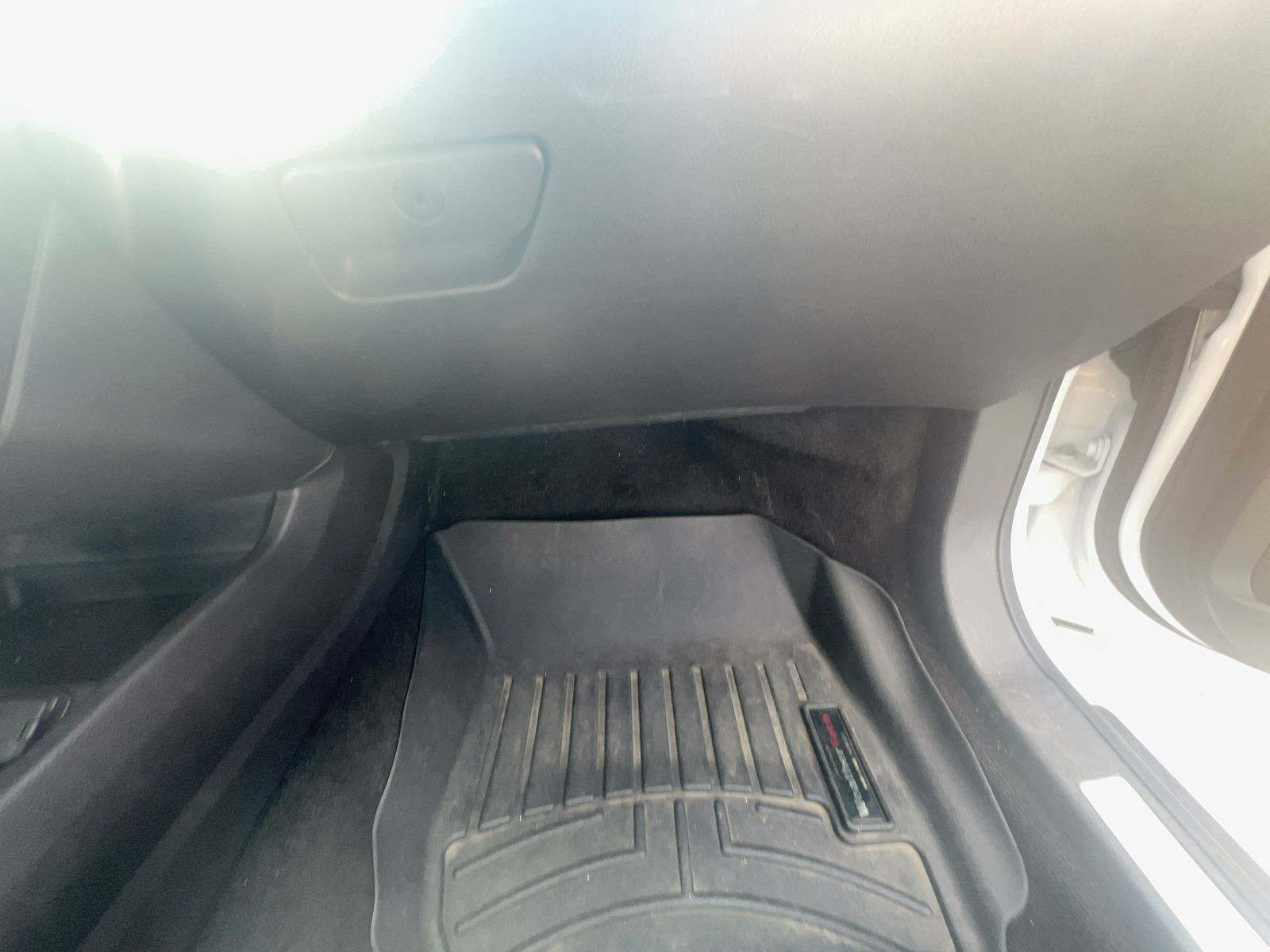 2014 Ford Fusion Hybrid Titanium FWD