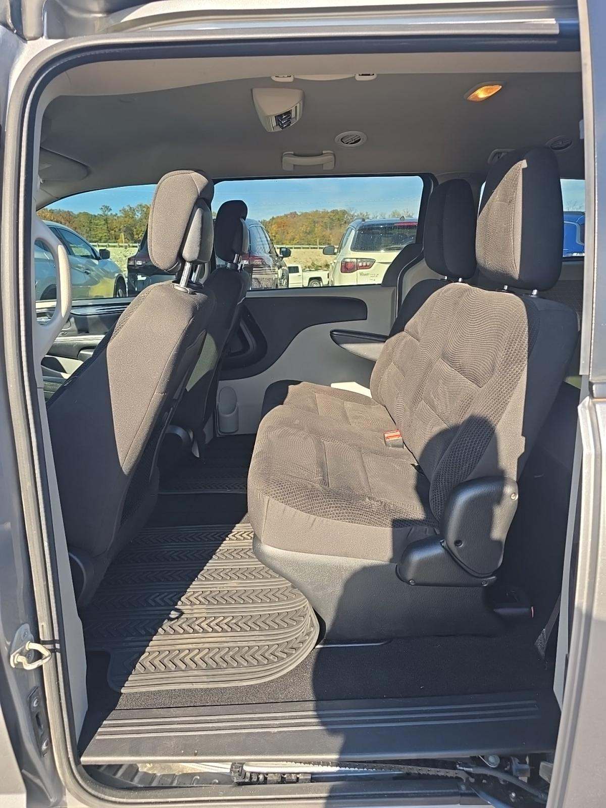 2019 Dodge Grand Caravan SE FWD