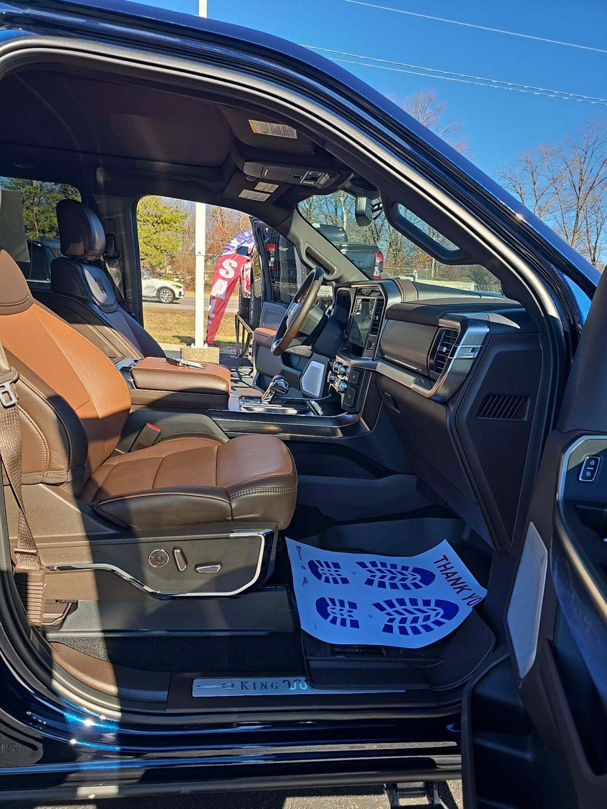 2025 Ford F-150 Hybrid King Ranch AWD