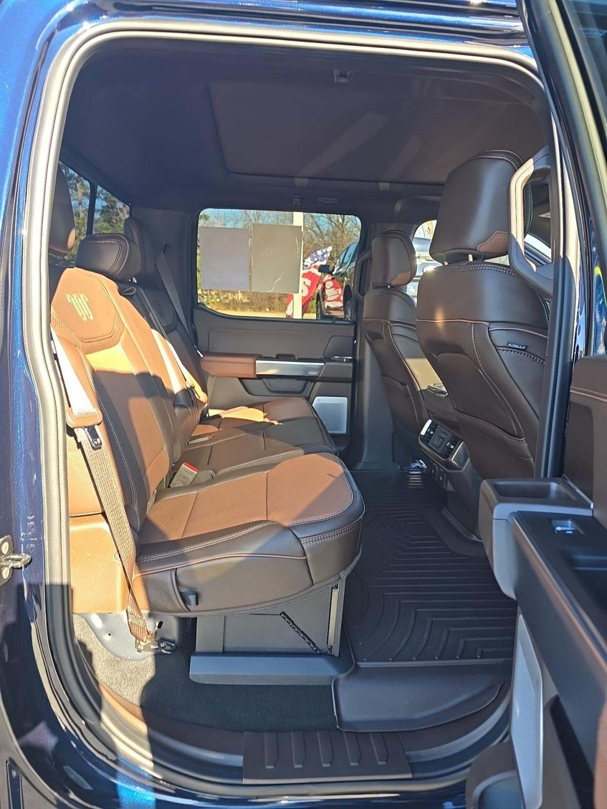 2025 Ford F-150 Hybrid King Ranch AWD