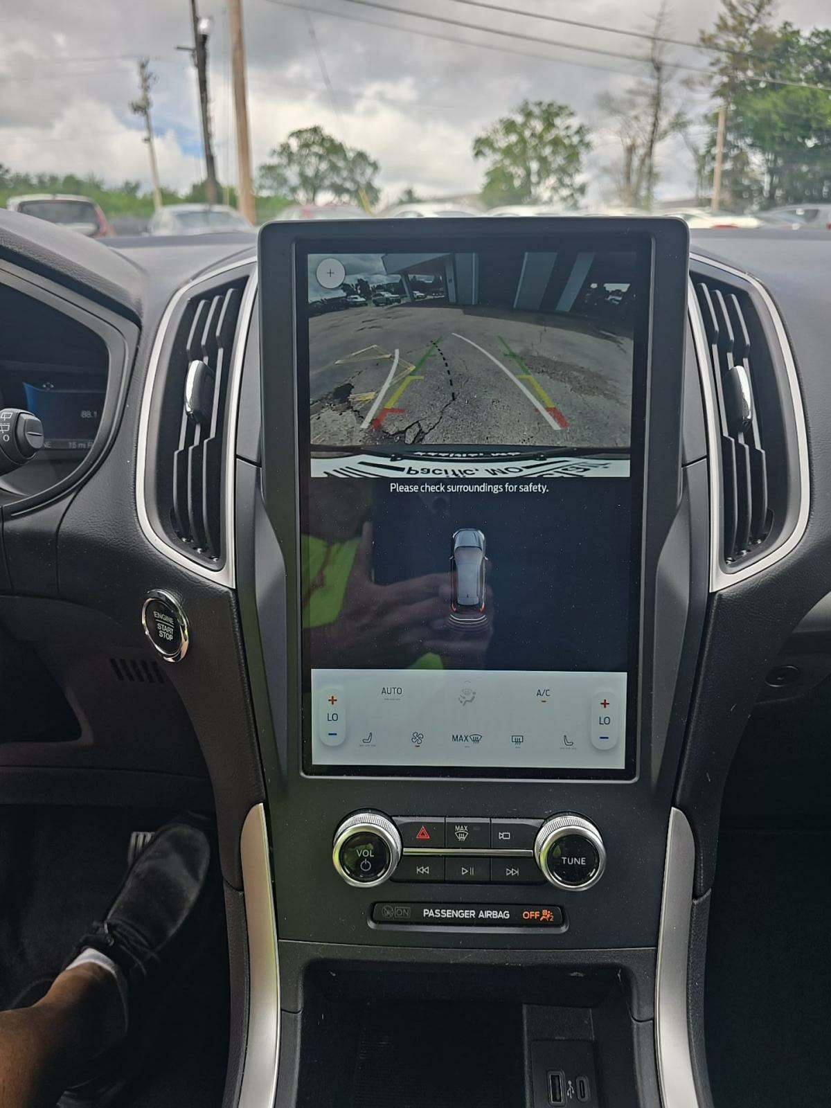 2023 Ford Edge SEL AWD