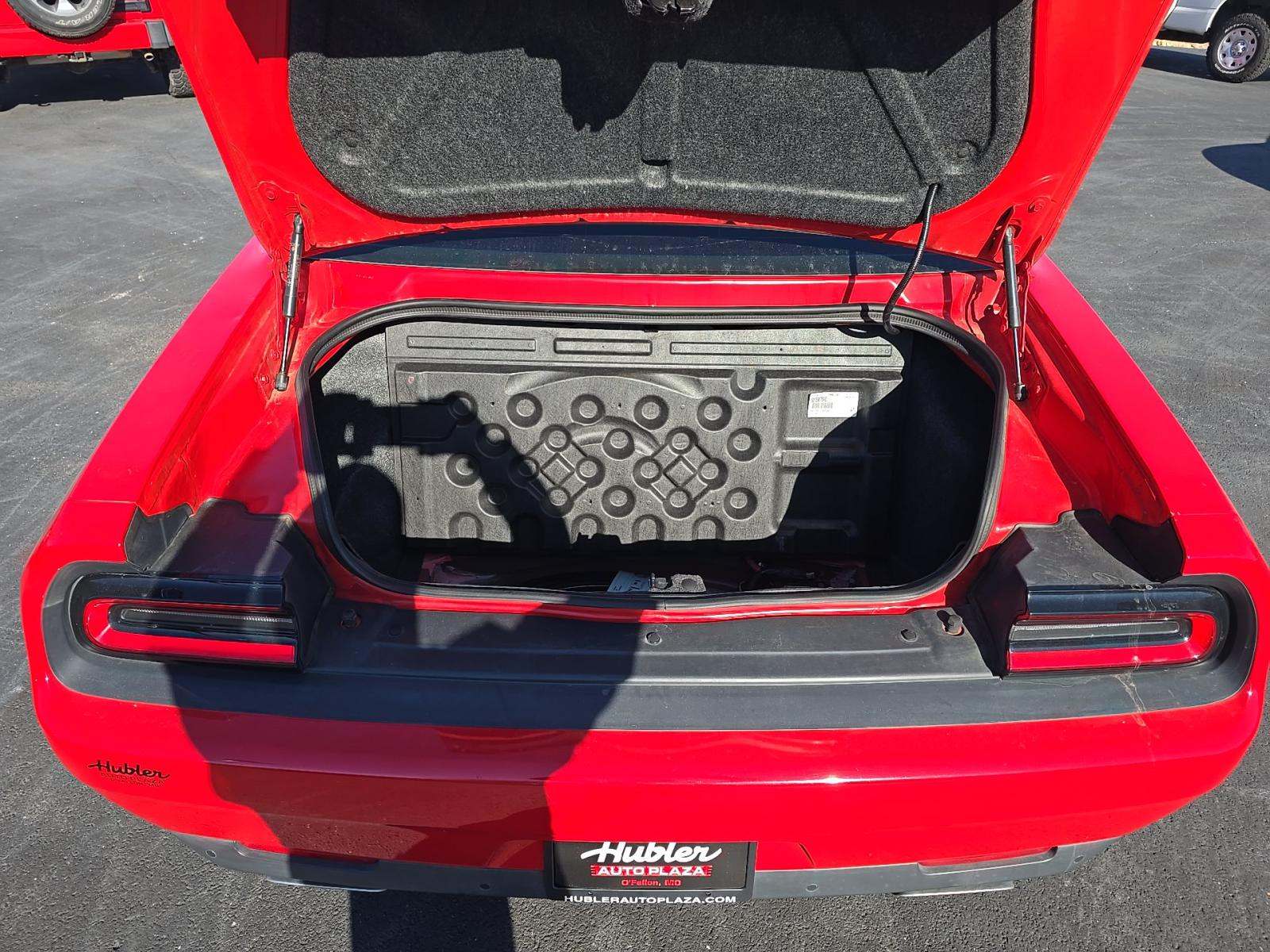 2016 Dodge Challenger R/T Shaker RWD