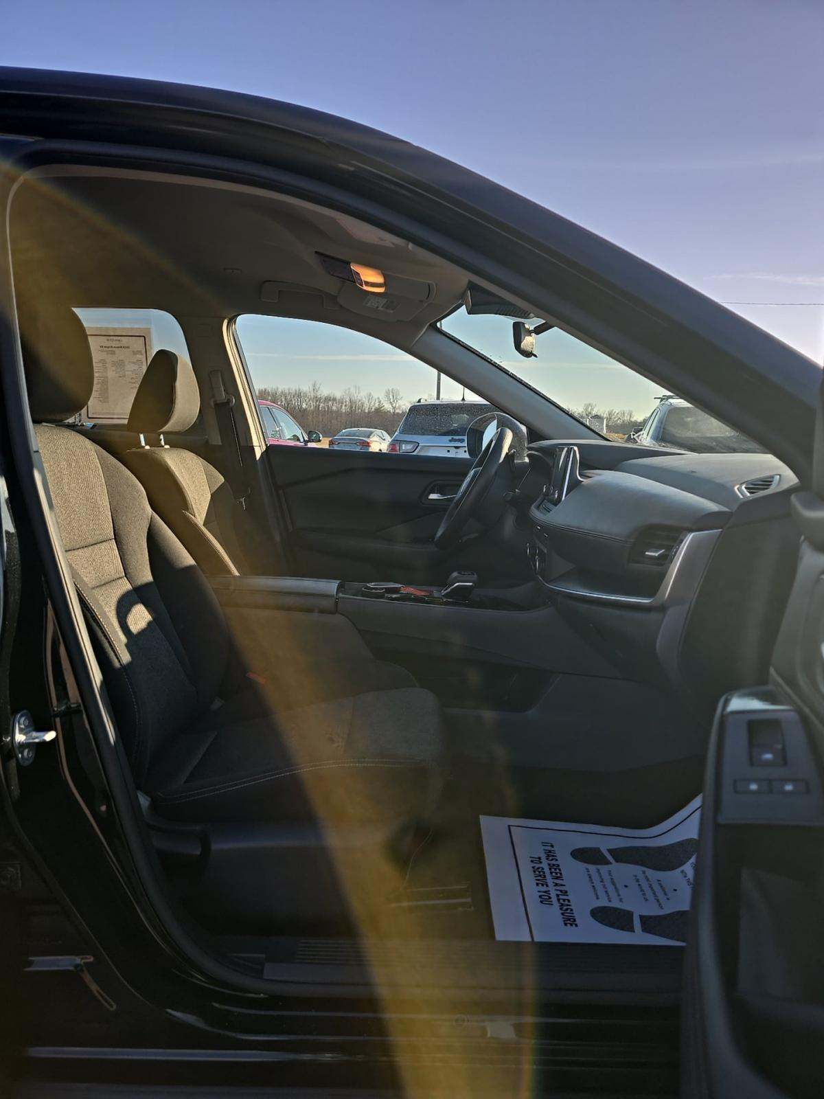 2024 Nissan Rogue SV AWD