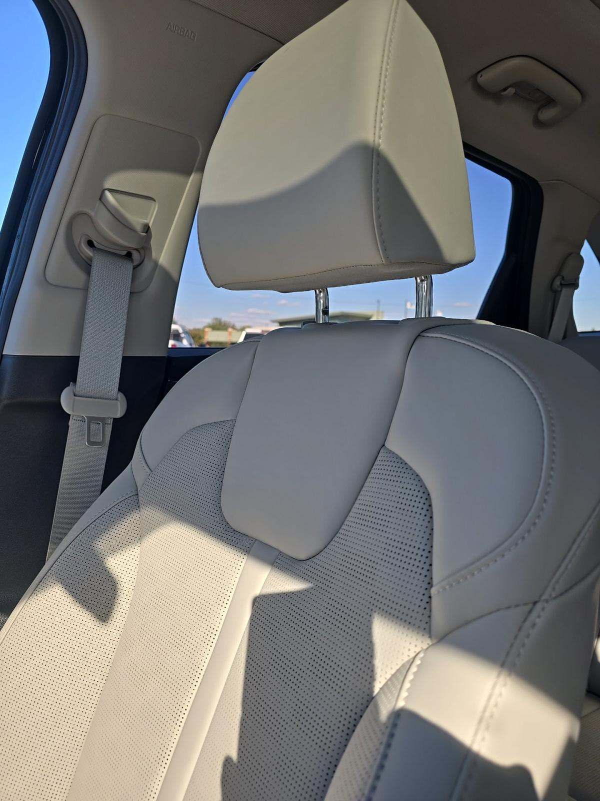 2025 Kia Sorento EX AWD