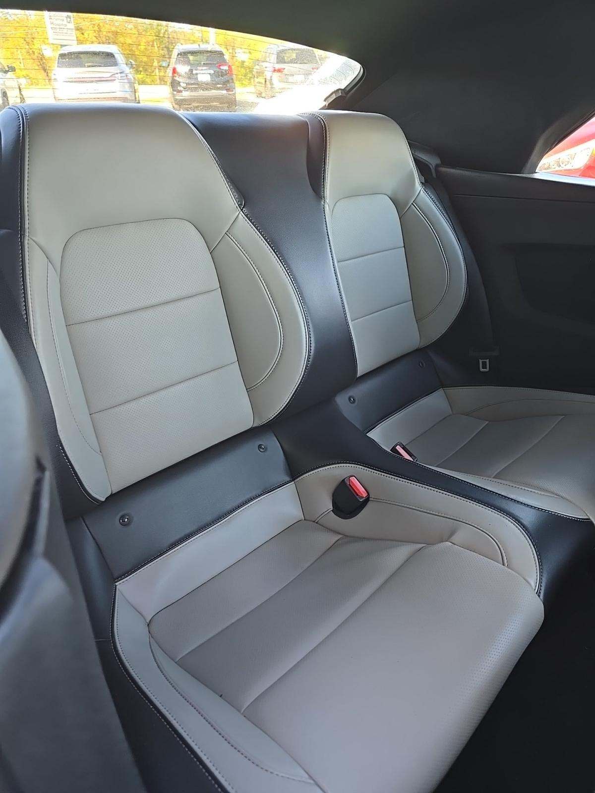 2024 Ford Mustang EcoBoost Premium RWD