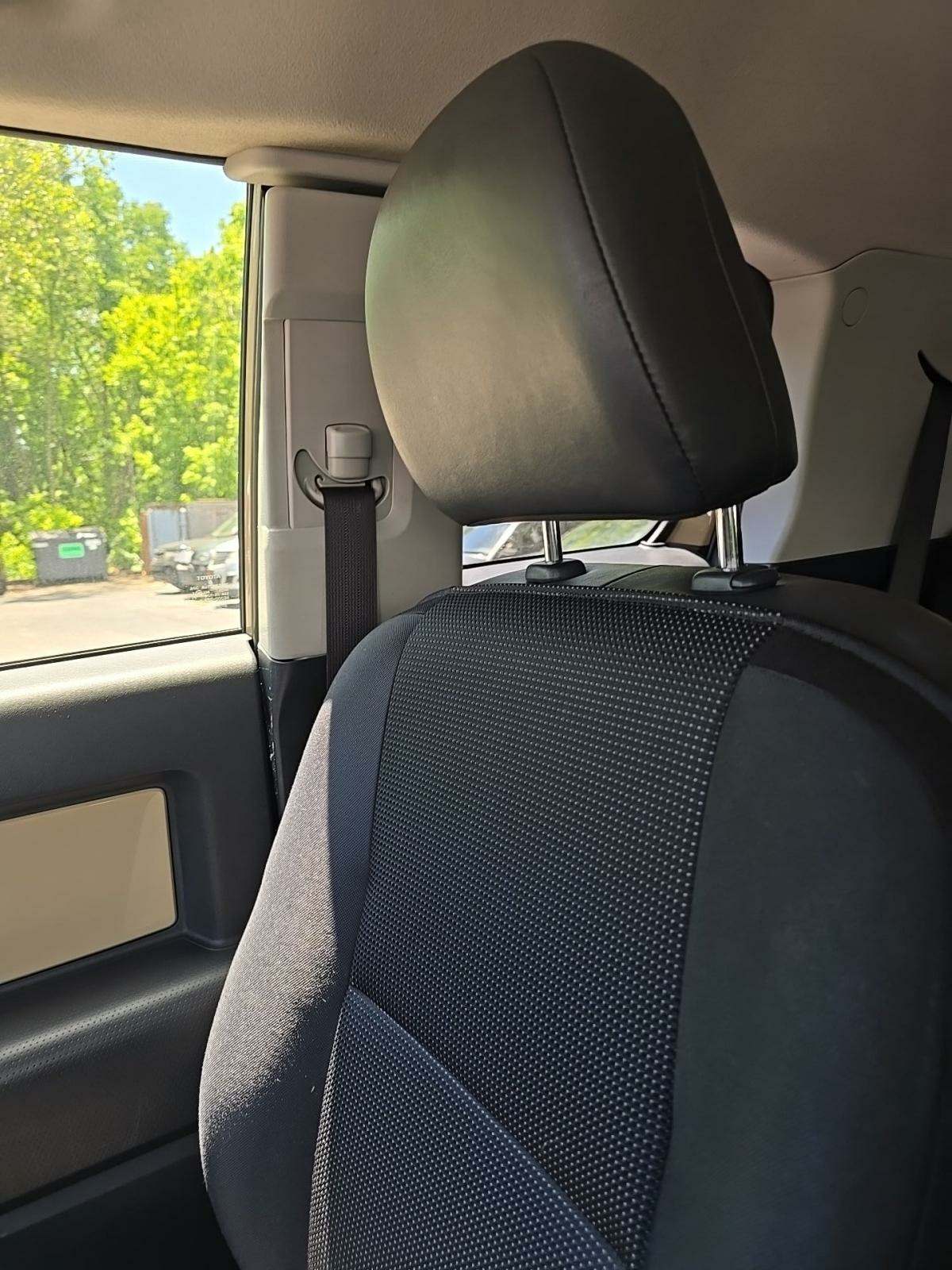 2013 Toyota FJ Cruiser Base AWD